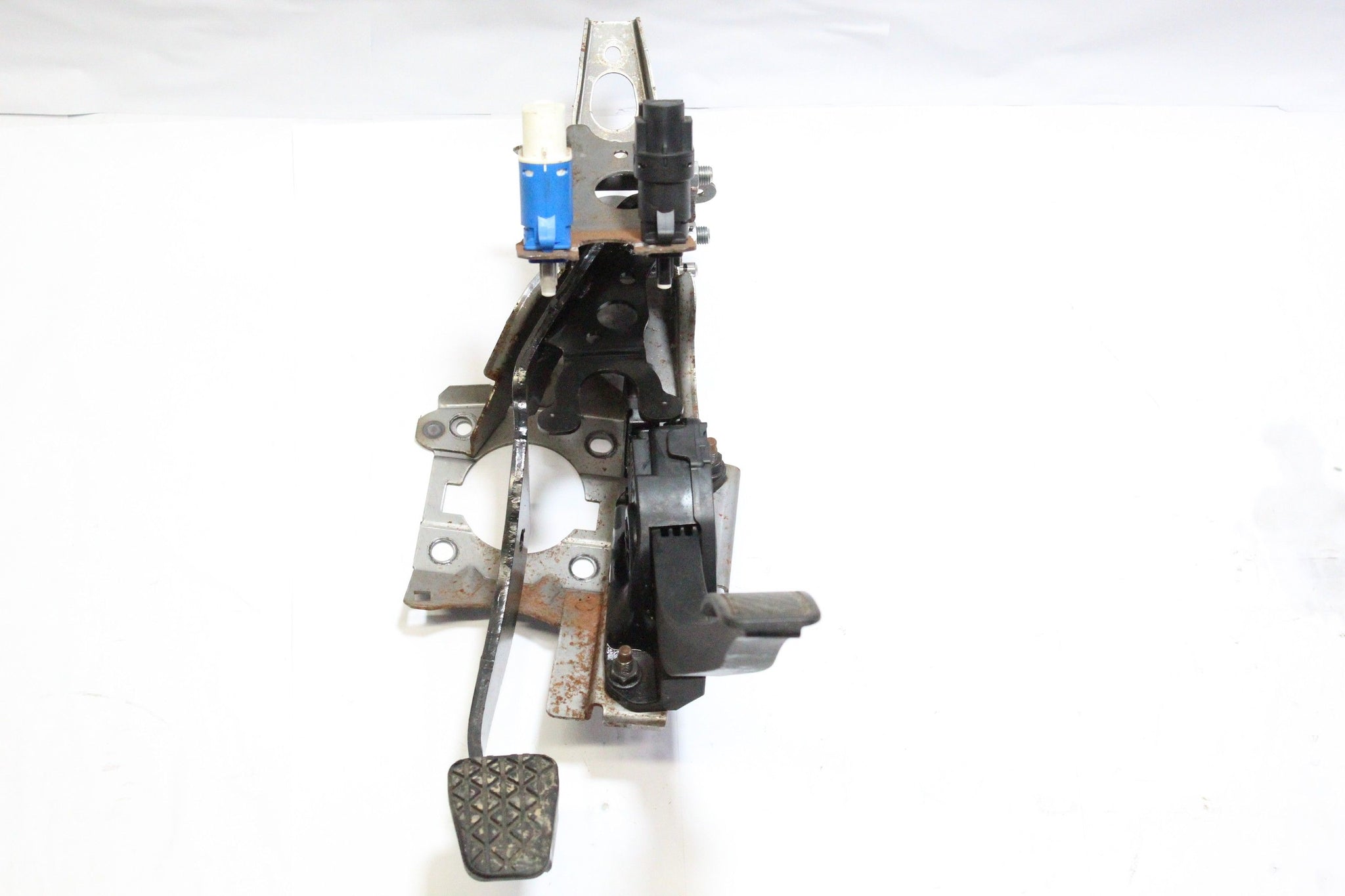 2013 FORD FIESTA 1.0 Brake Pedal and Accelerator Pedal Box 8V219F836AB