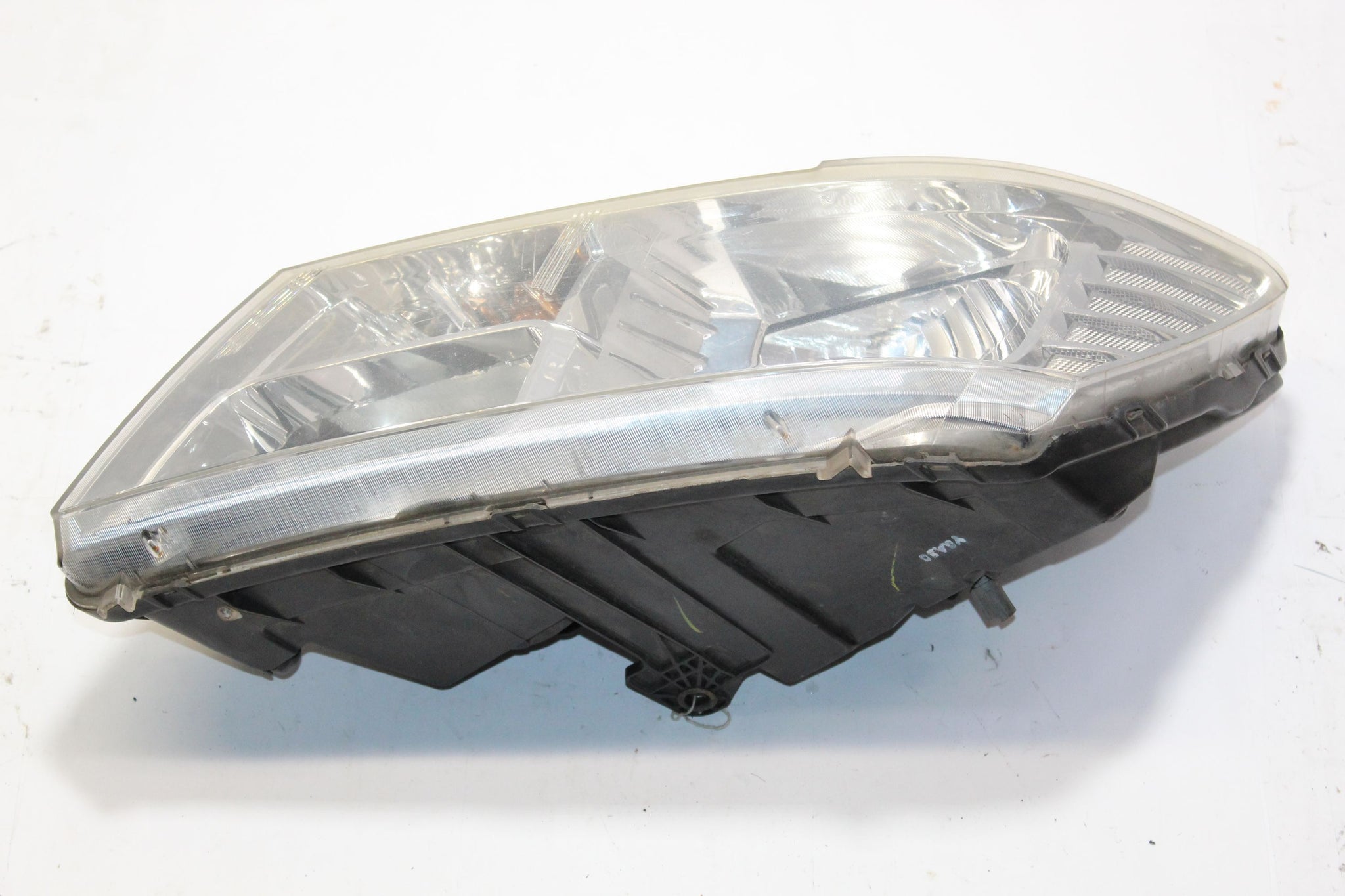 2009 DODGE JOURNEY LEFT SIDE HEADLIGHT 05067787AA