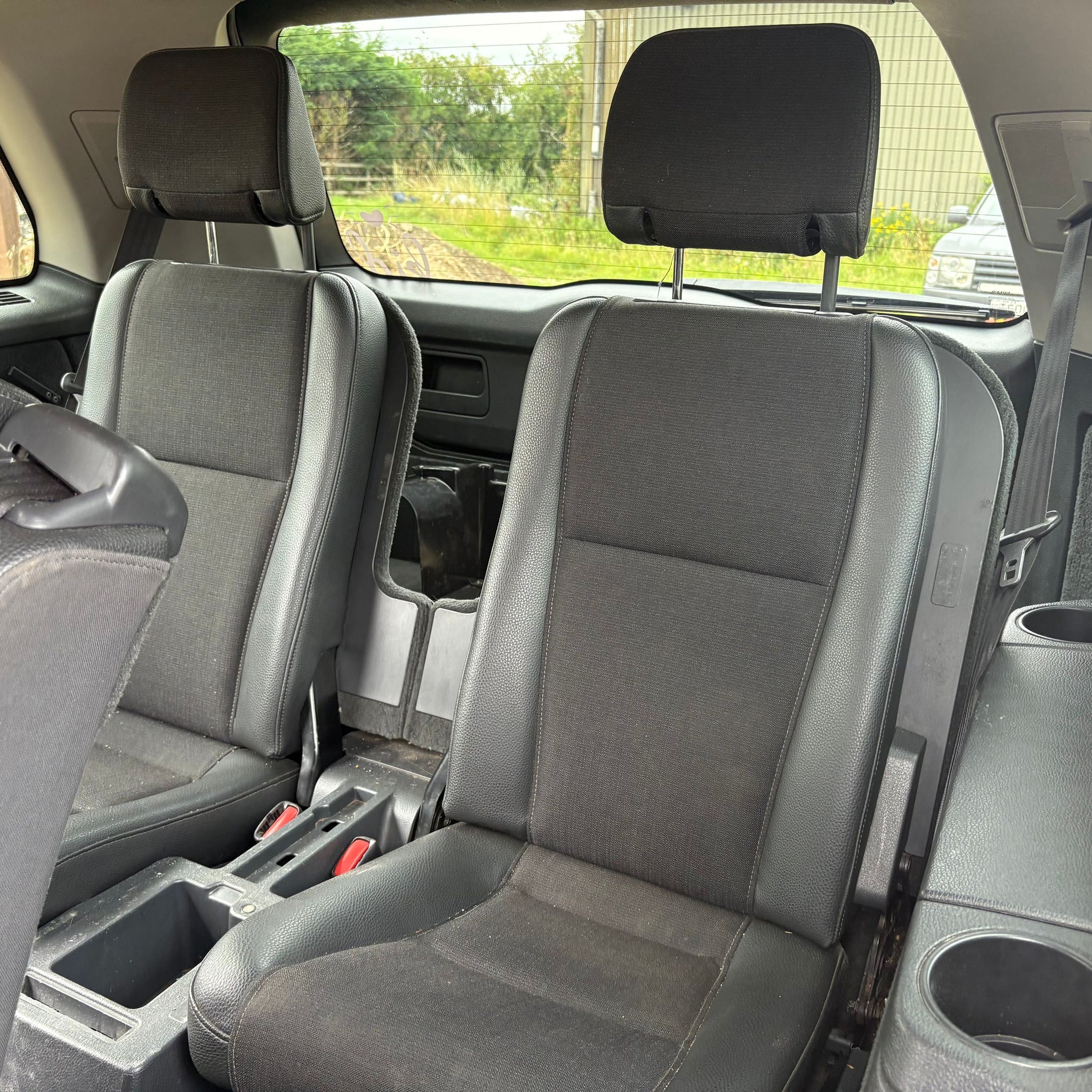 2009 VOLVO XC90 3RD ROW REAR BOOT SEATS