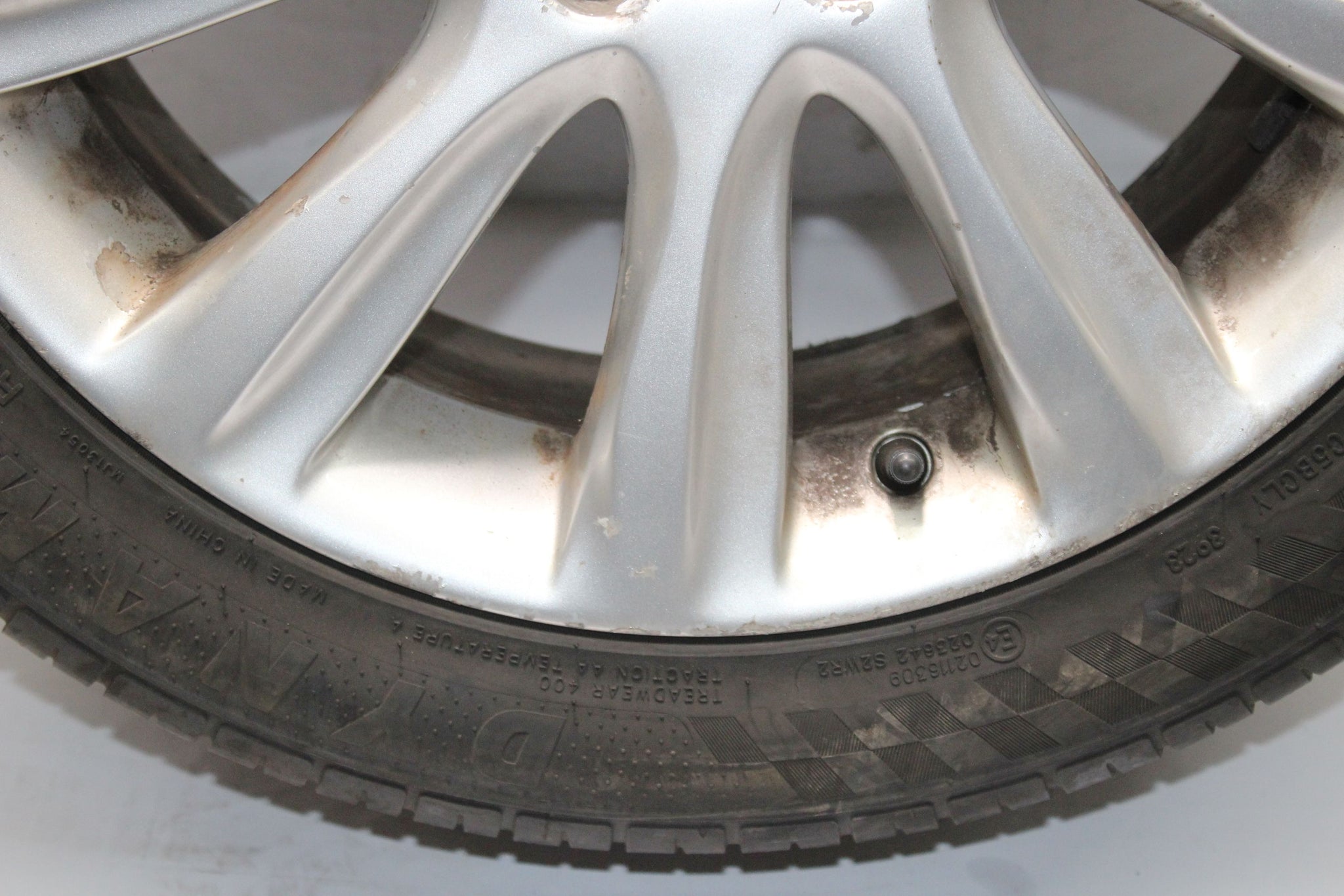 2013 VOLVO V40 Alloy Wheel with Tyre 205 / 50 R17 6.6MM
