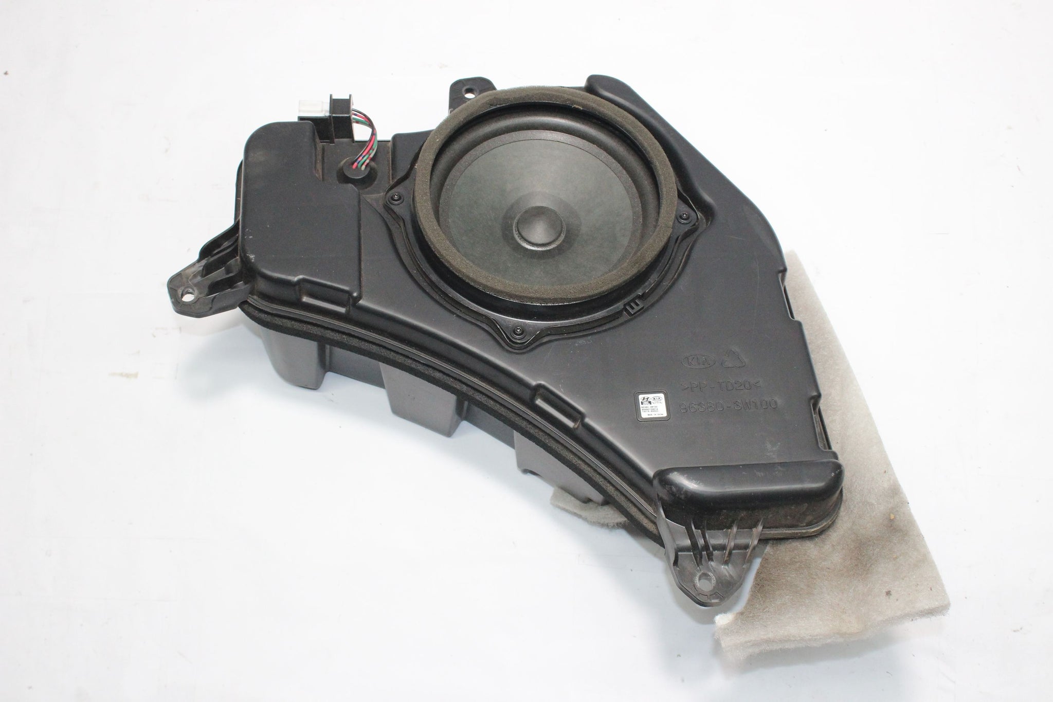 2014 KIA SPORTAGE Subwoofer Speaker 96380-3W100