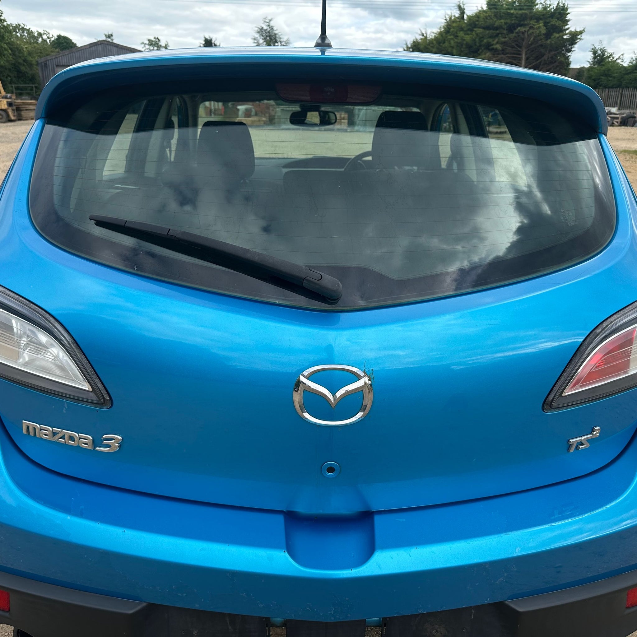 2010 MAZDA 3 COMPLETE TAILGATE BOOT 38J BLUE