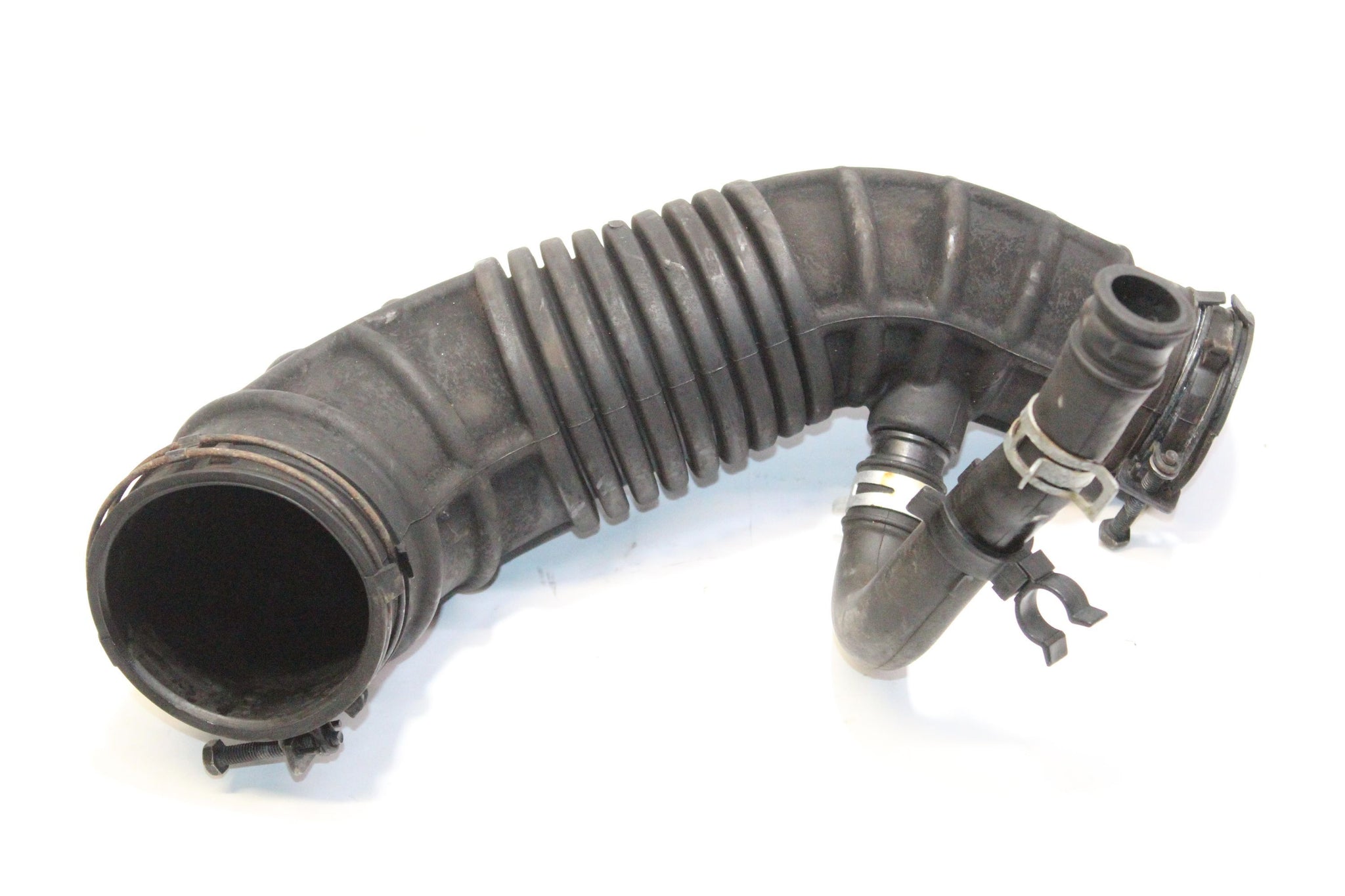 2018 Ssangyong Turismo 2.2 Air Intake Pipe 23510-21102