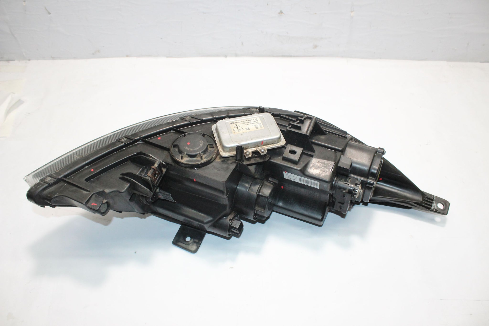 2014 KIA SPORTAGE Left side XENON Headlight 921013U310
