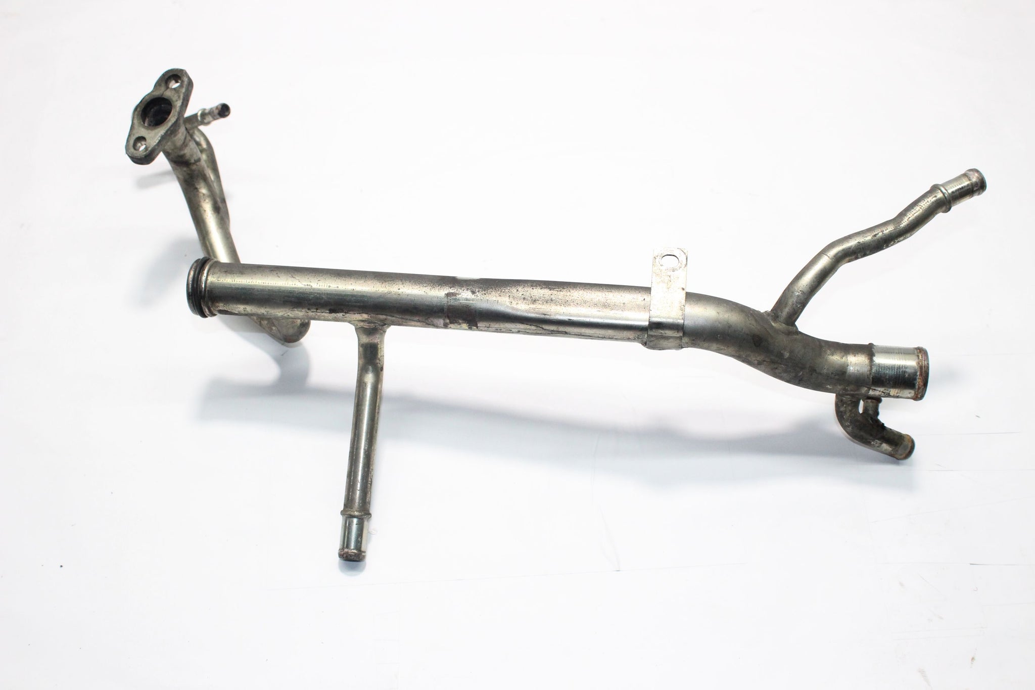 2010 VOLVO XC90 2.4 Coolant Pipe