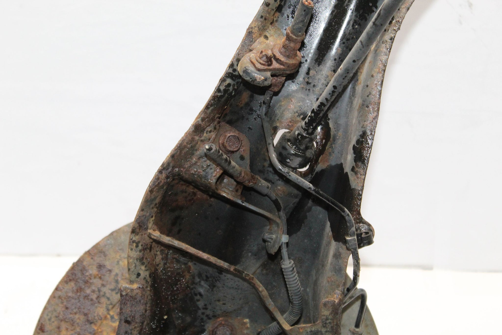 2013 JEEP COMPASS 2.2 RIGHT SIDE REAR HUB