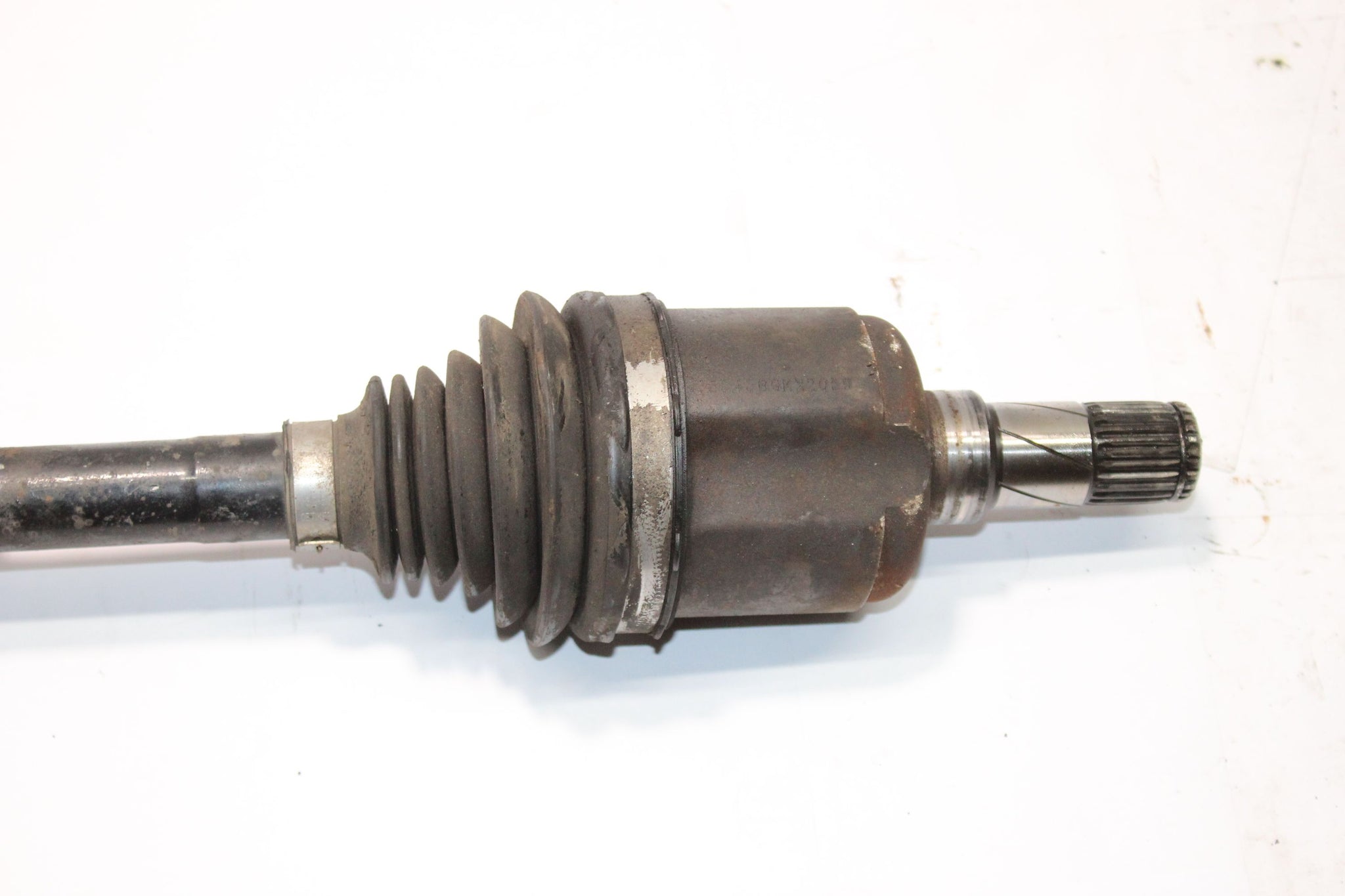 2014 VAUXHALL MOKKA 1.7 Left side Front Driveshaft
