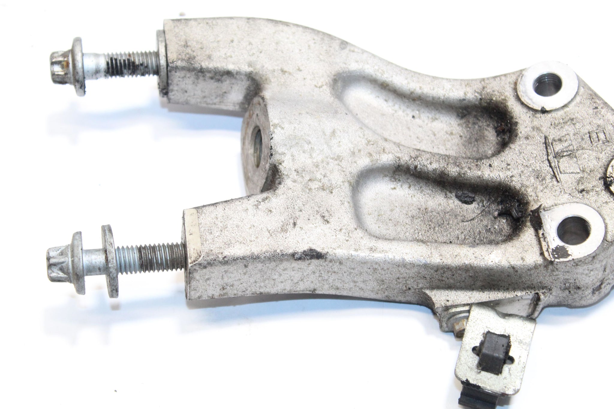 2017 MASERATI GHIBLI 3.0 Engine Mount Bracket 2159F