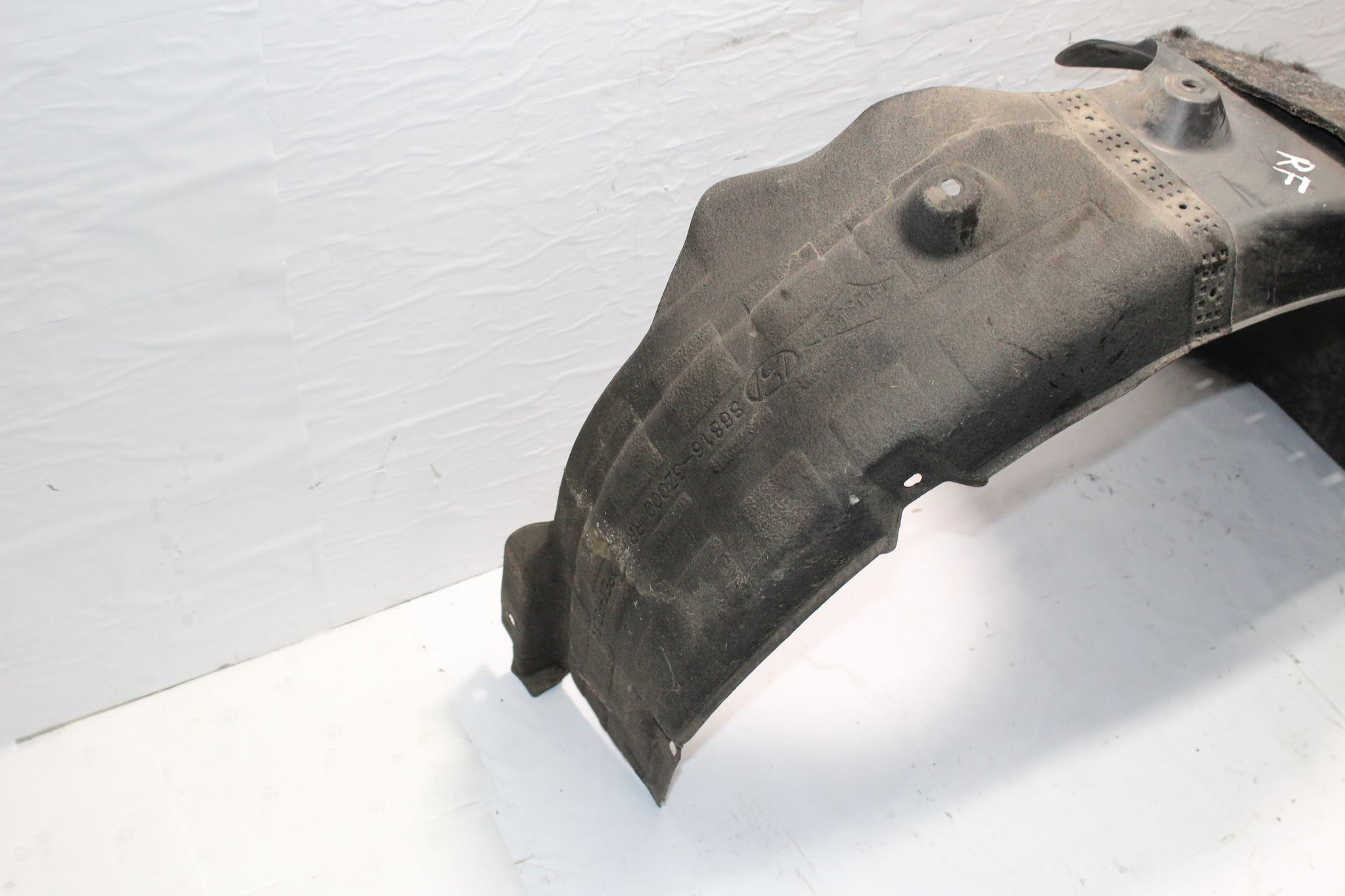 2019 HYUNDAI I40 Right side Front Splash Guard 86816-3Z000