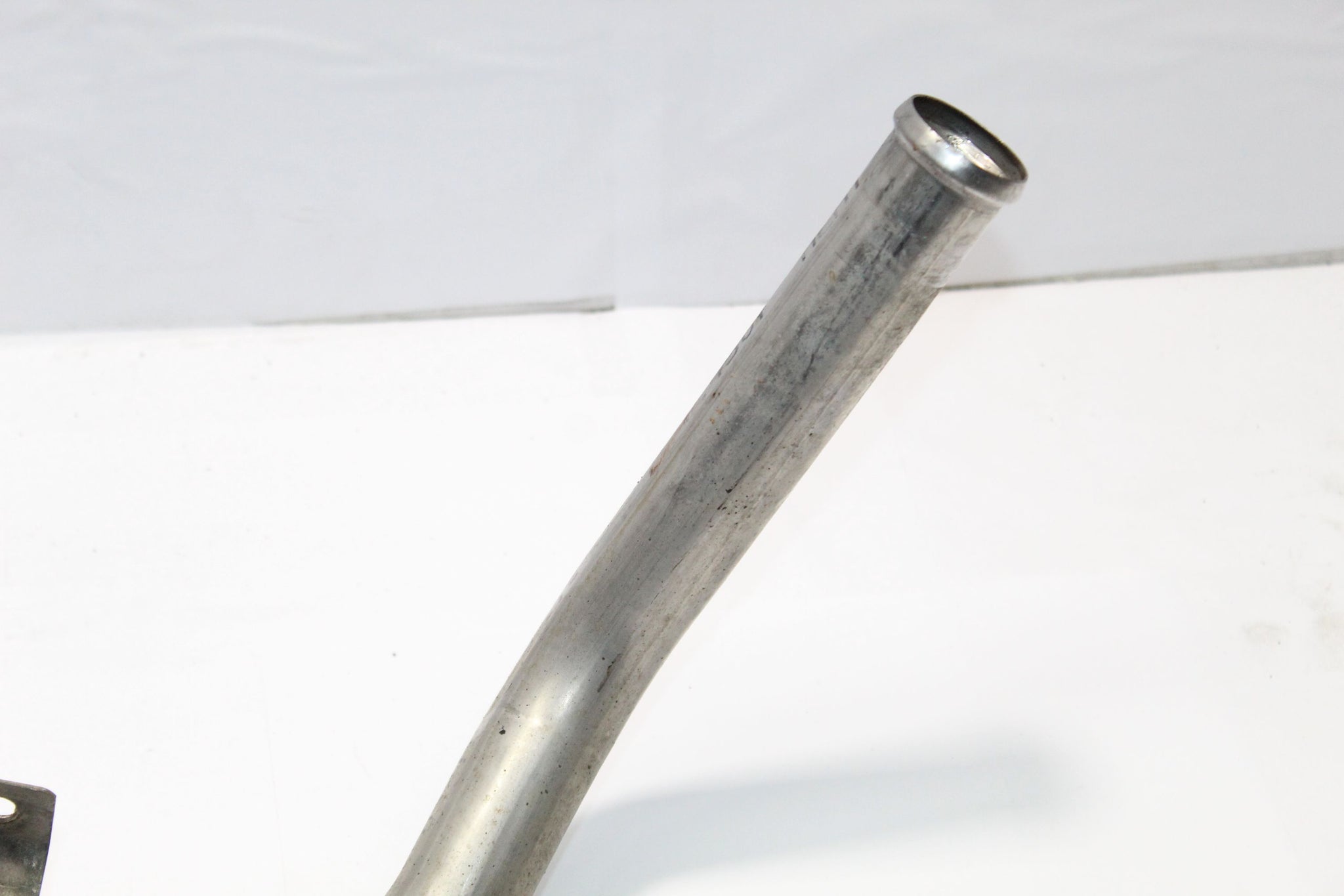 2016 RANGE ROVER EVOQUE 2.0 Diesel Fuel Filler Neck Pipe EJ32-9032-GB