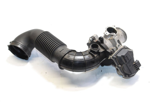 2015 LAND ROVER DISCOVERY SPORT 2.0 EGR Valve Air Intake Pipe GJ32-9F876-AB