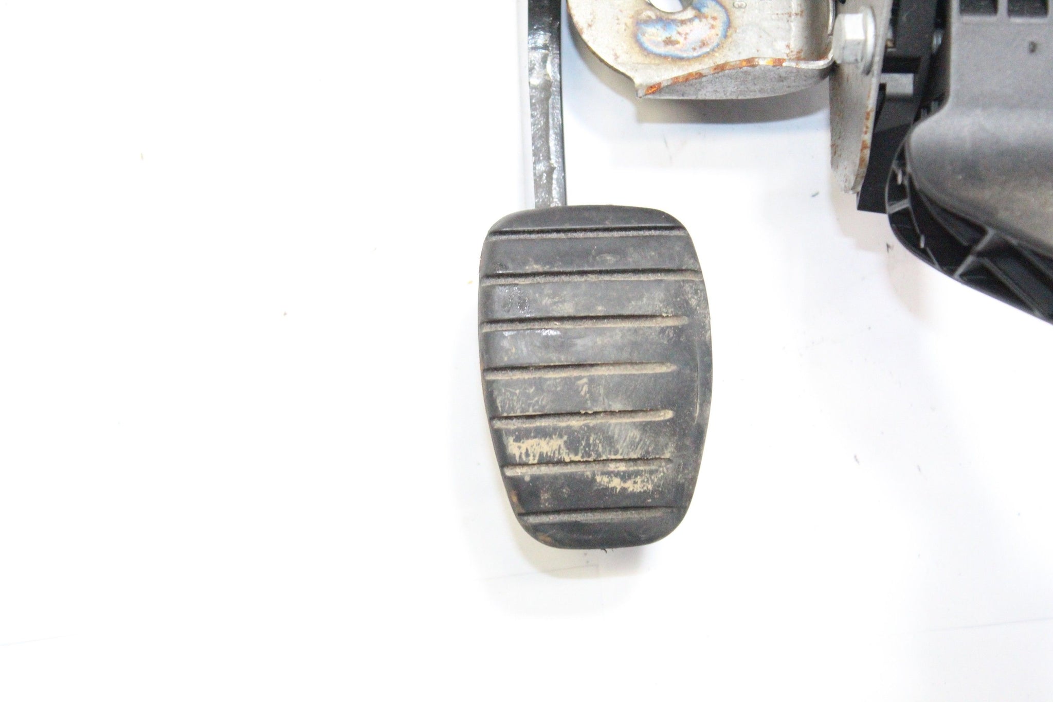 2014 RENAULT CLIO 1.2 Accelerator Pedal and Brake Pedal 180223454R