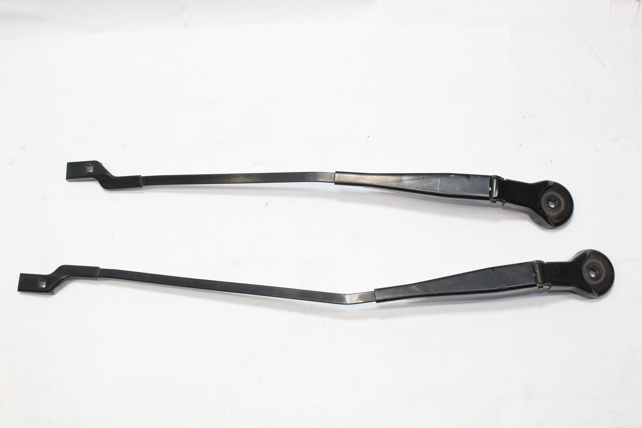 2015 CITROEN C4 Front Wiper Arm Pair 9676367780 9676370980