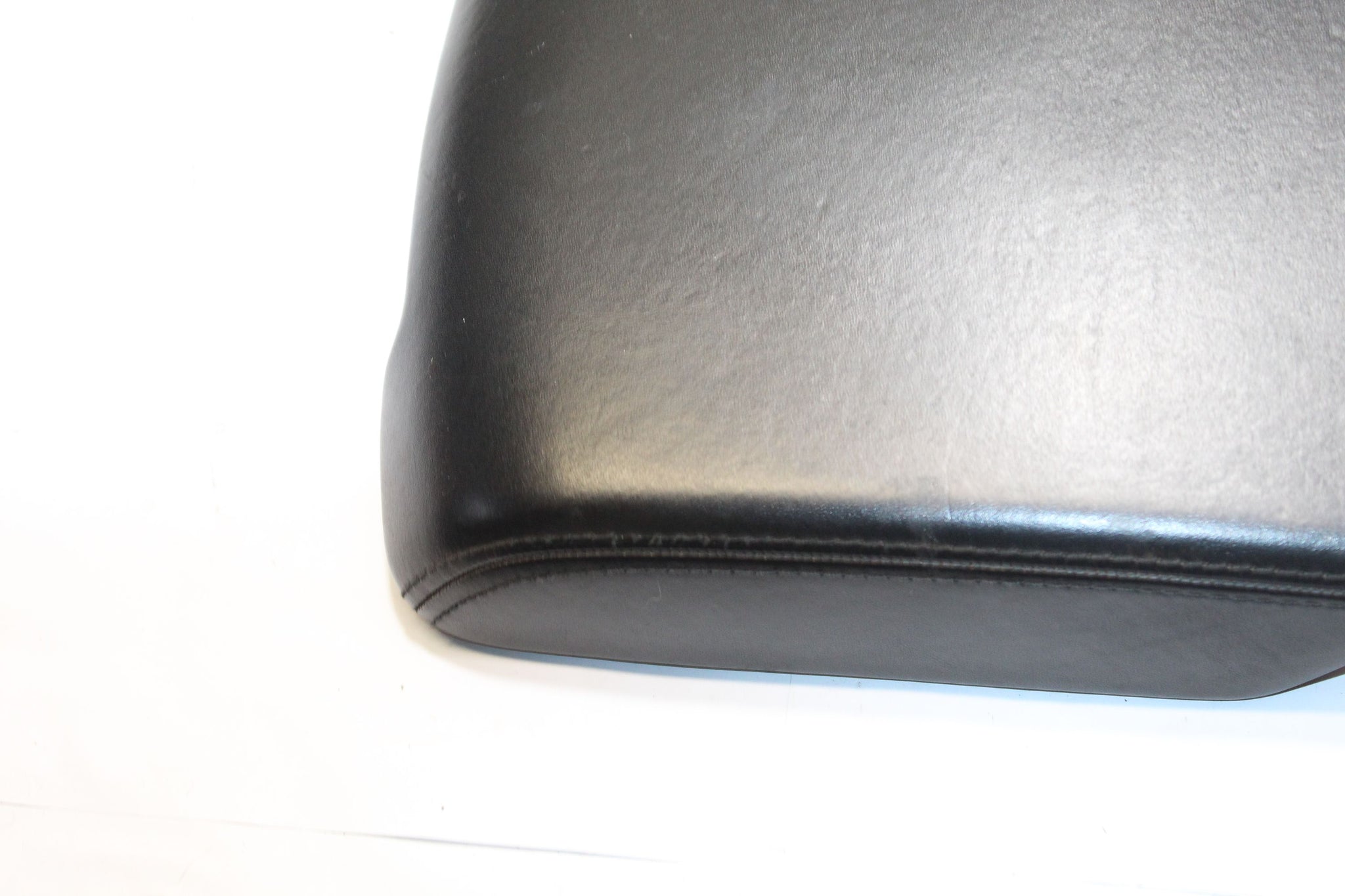 2011 RANGE ROVER VOGUE L322 Centre Console Armrest