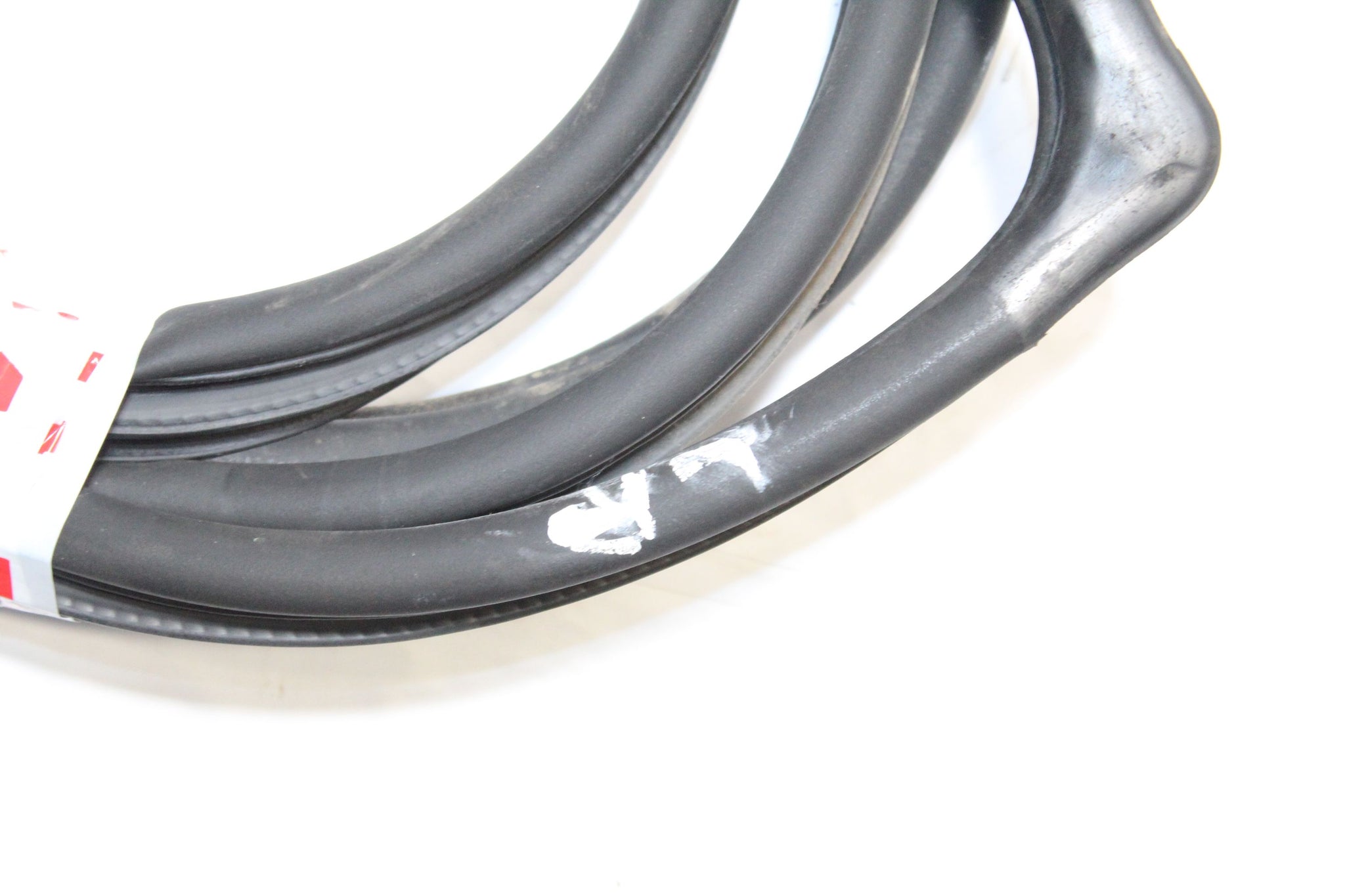 2015 SSANGYONG KORANDO Left side Rear Door Seal Rubber