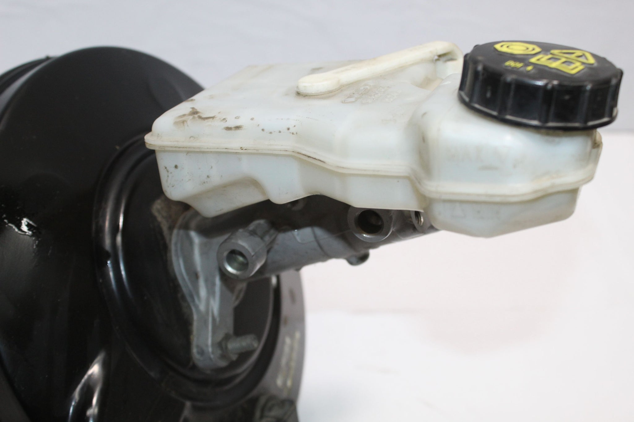 2015 VOLVO V40 1.6 Diesel Brake Servo Master Cylinder P31362928