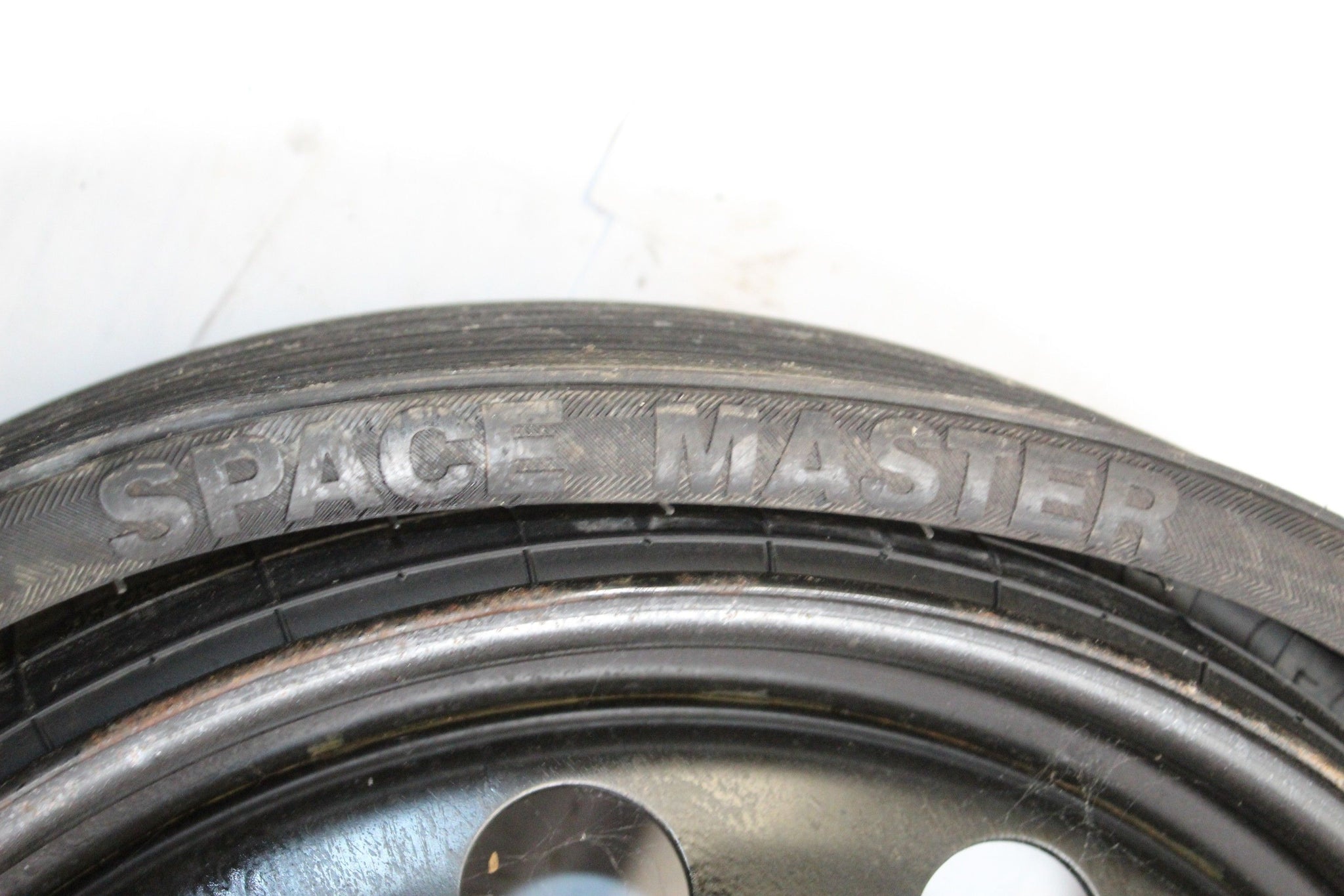 2007 Mercedes R Class W251 space saver spare wheel 195 / 75 R18