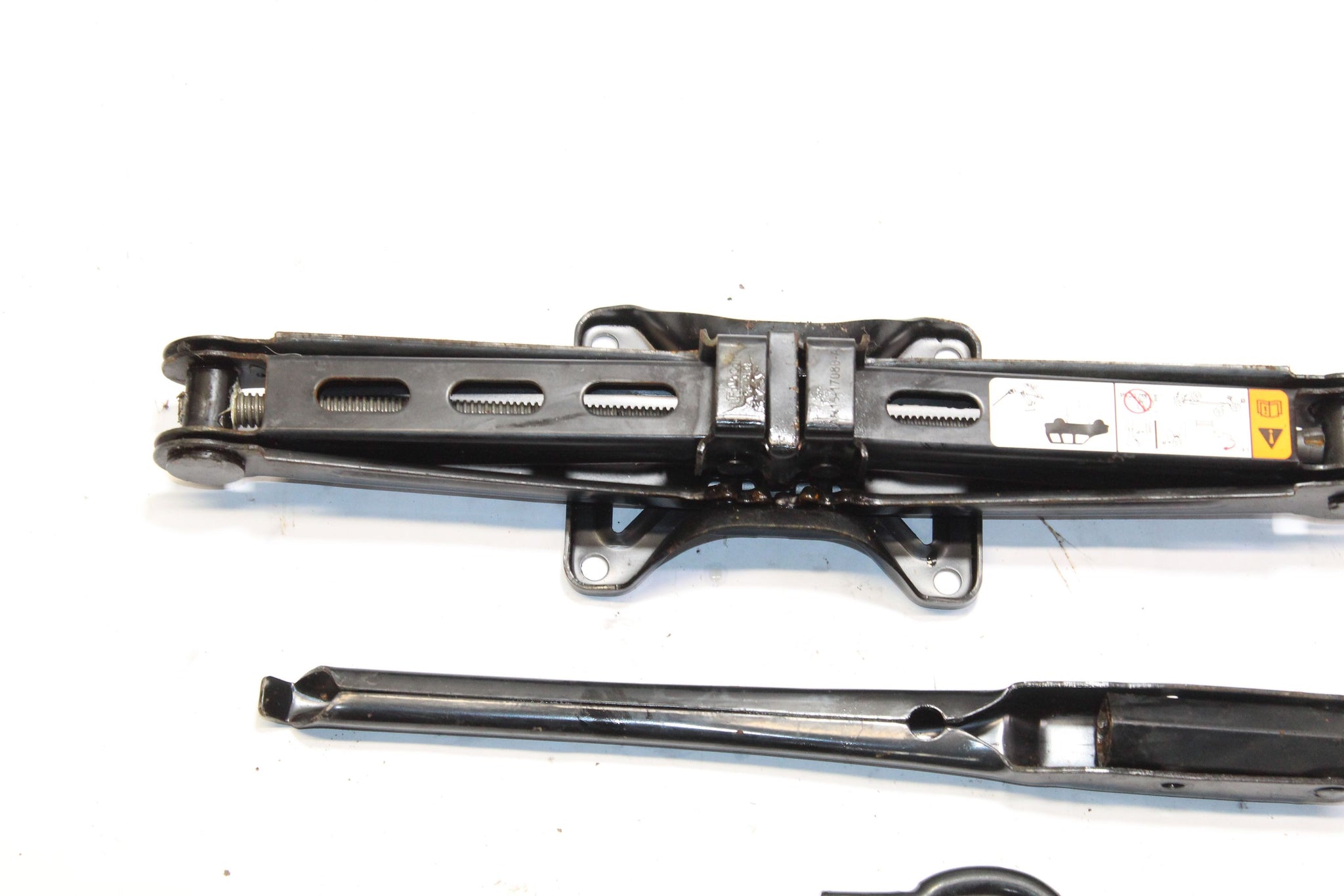 2016 FORD ECOSPORT Jack Towing Eye Tool Kit