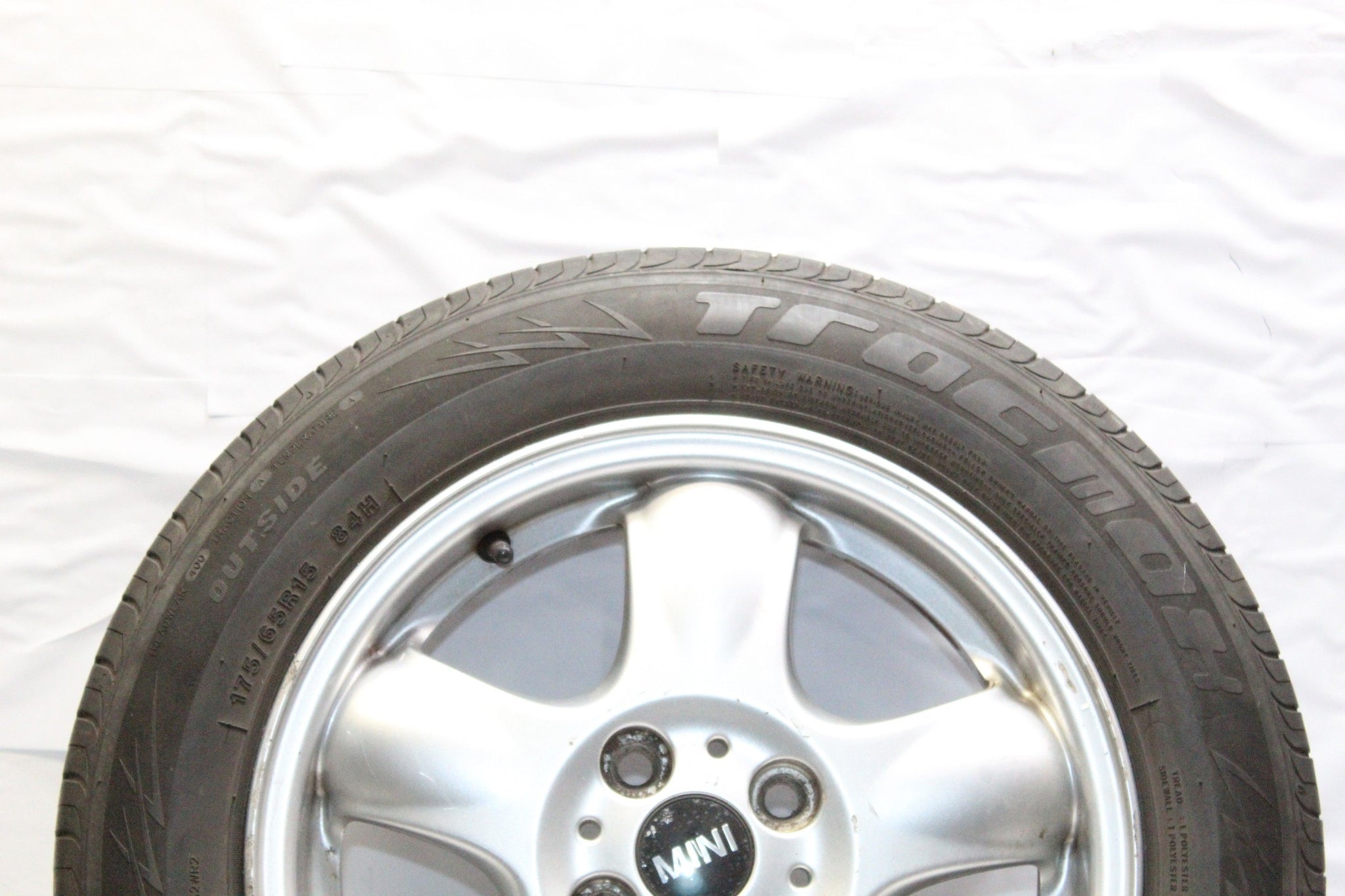MINI COOPER R55 R56 R57 ALLOY WHEEL WITH TYRE 175 / 65 R15 4.7MM