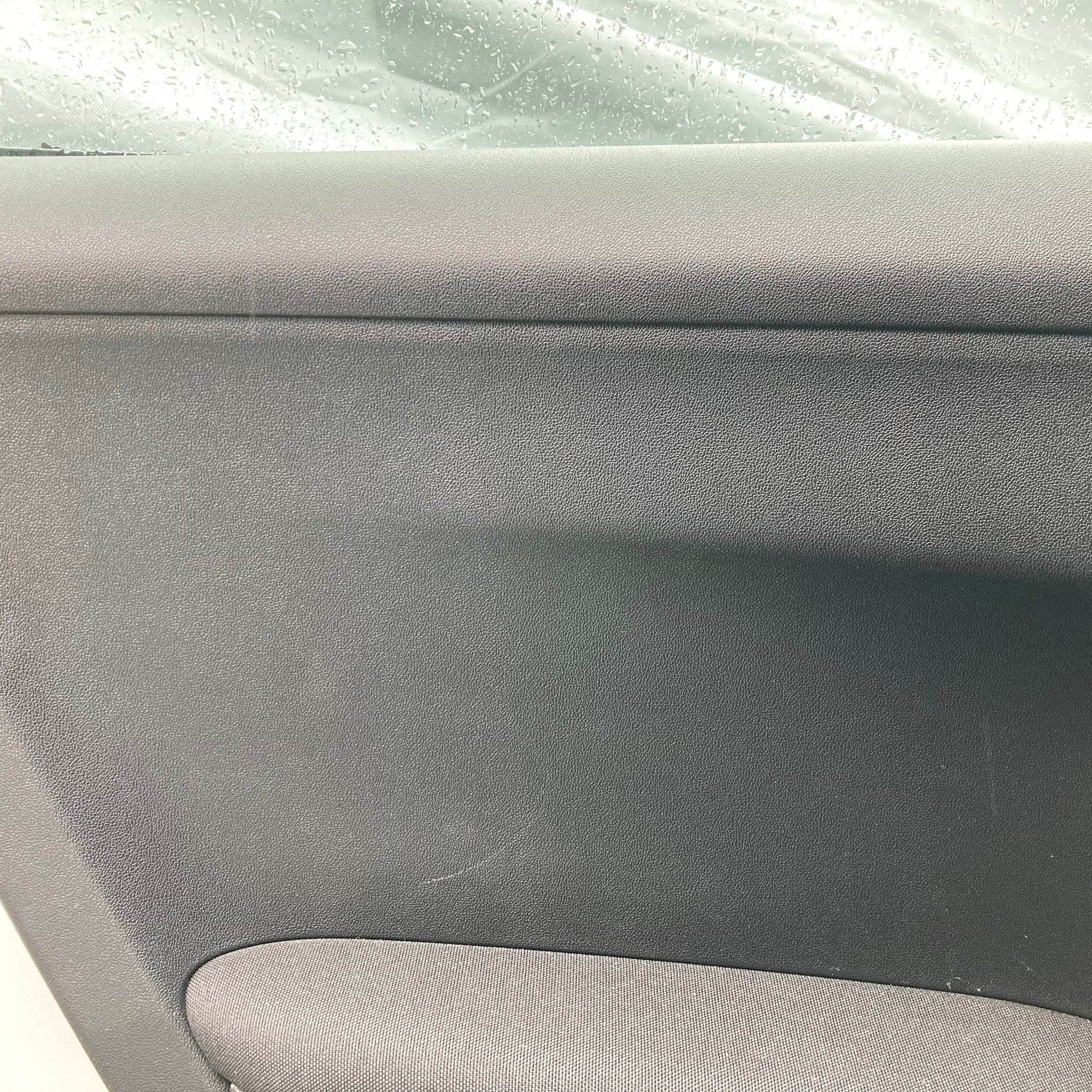 2018 PEUGEOT 208 Passenger side Rear Complete Door EWP WHITE