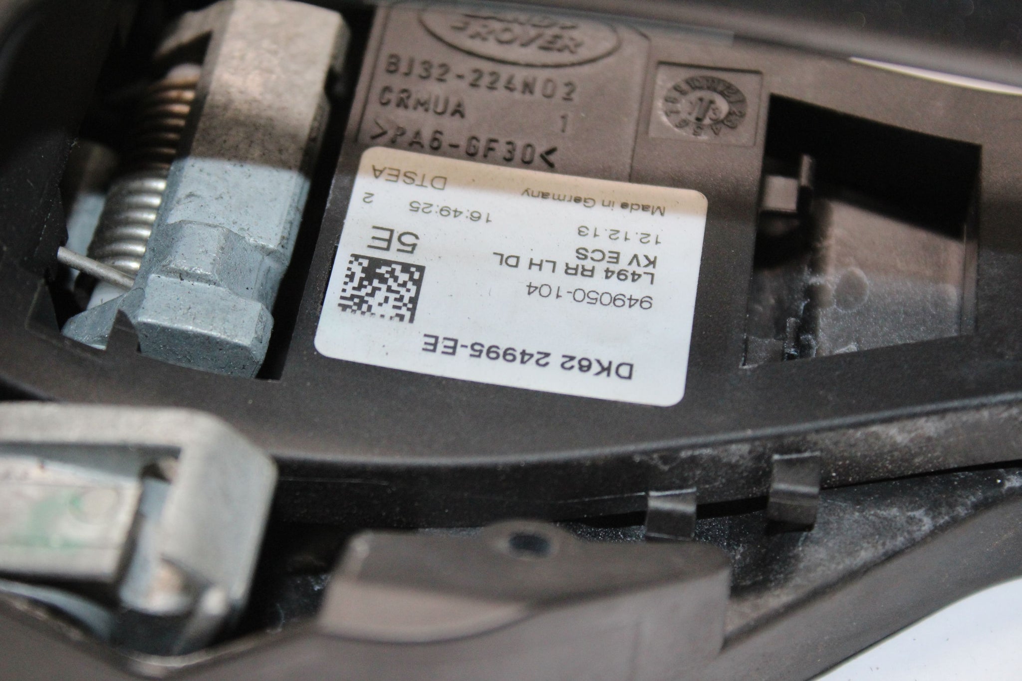 2014 RANGE ROVER SPORT L494 Left side Rear Exterior Door Handle DK62-24995-EE