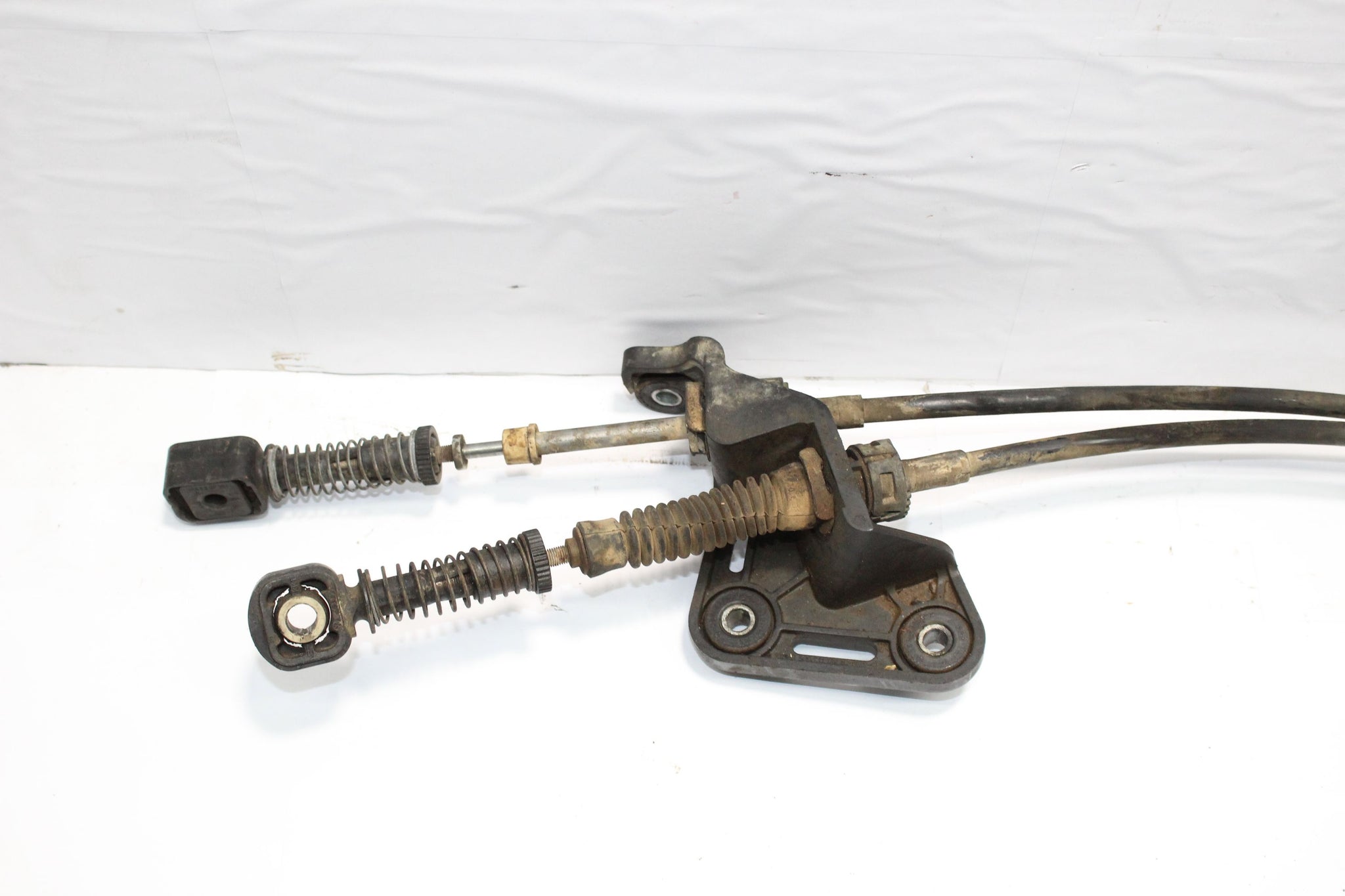 2013 SKODA YETI MANUAL 6 SPEED Gear Selector Shifter Linkage Cable 1K0711061B