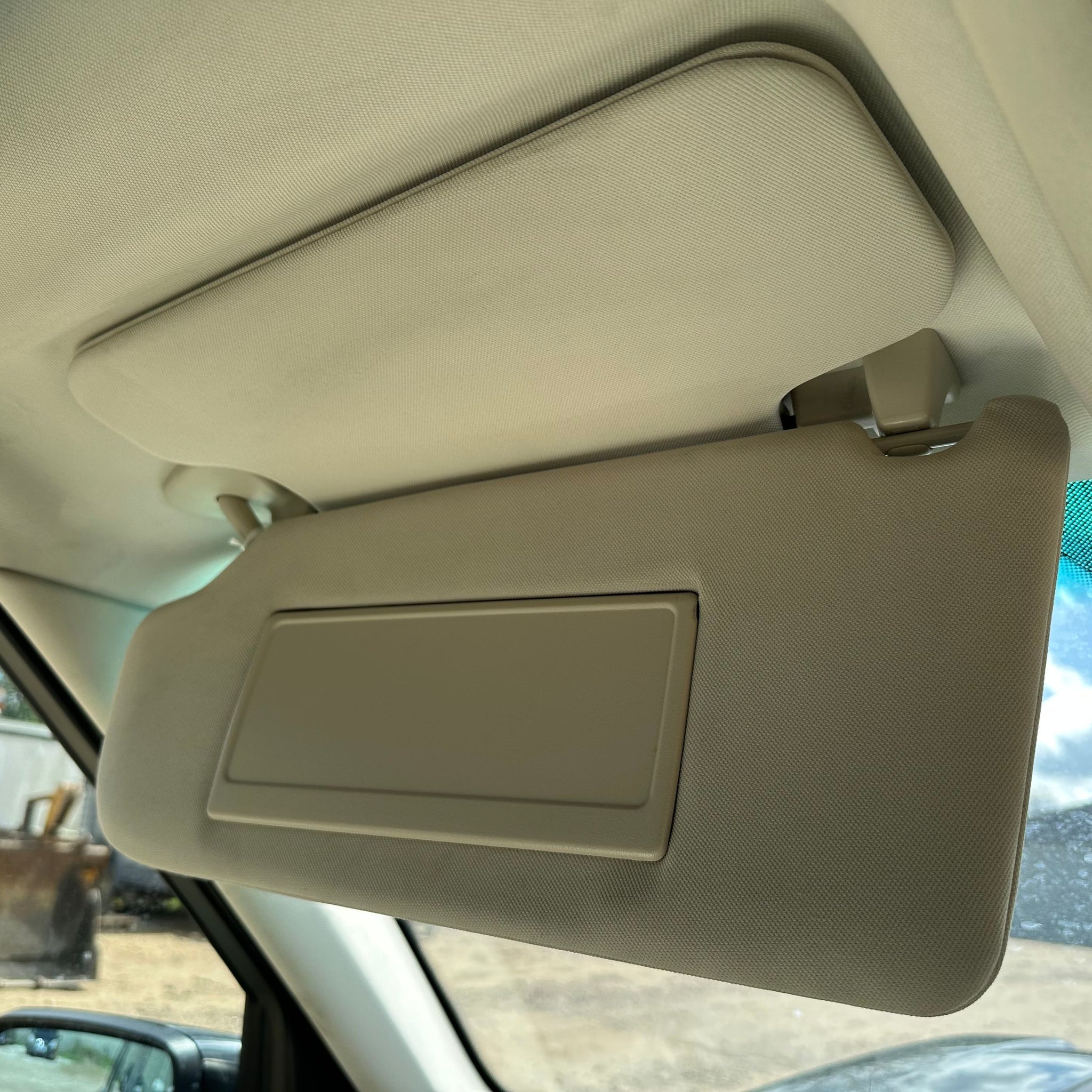 RANGE ROVER VOGUE L322 LEFT SIDE SUN VISOR 2011