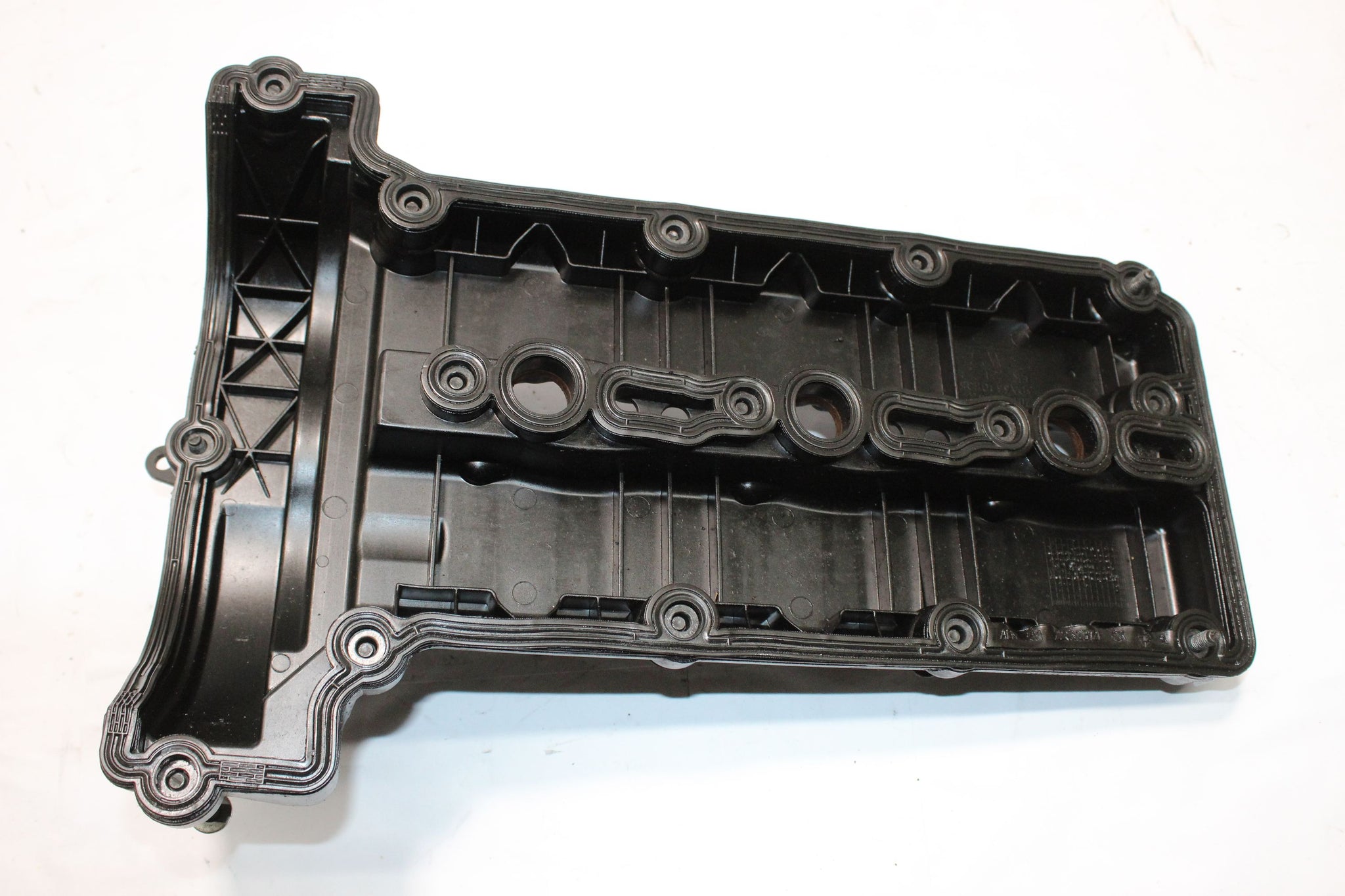 2016 MASERATI GHIBLI 3.0 Right Side Rocker Cover 20132435