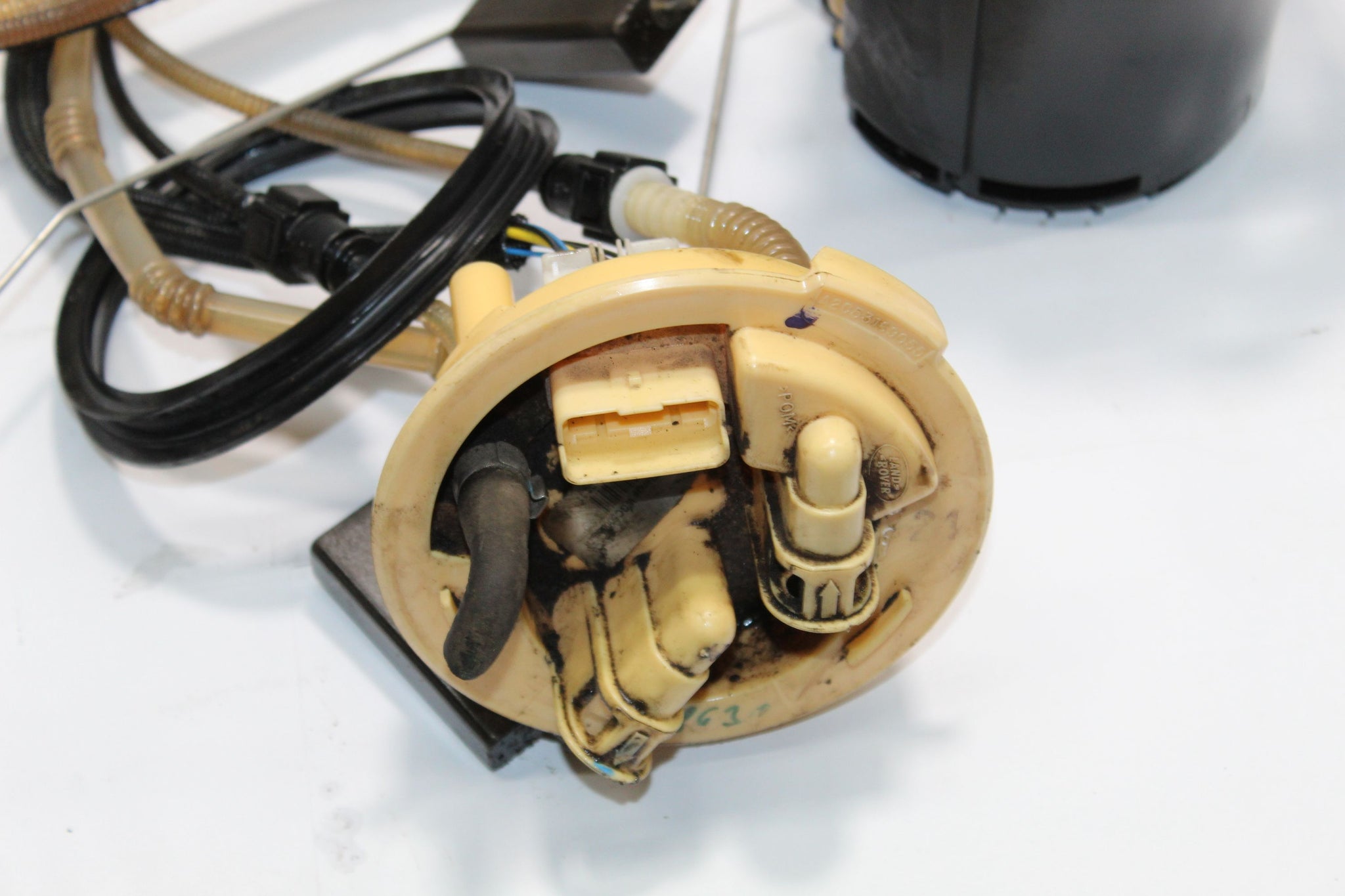2011 RANGE ROVER VOGUE L322 4.4 Diesel Fuel Pump Sender unit WGC500081