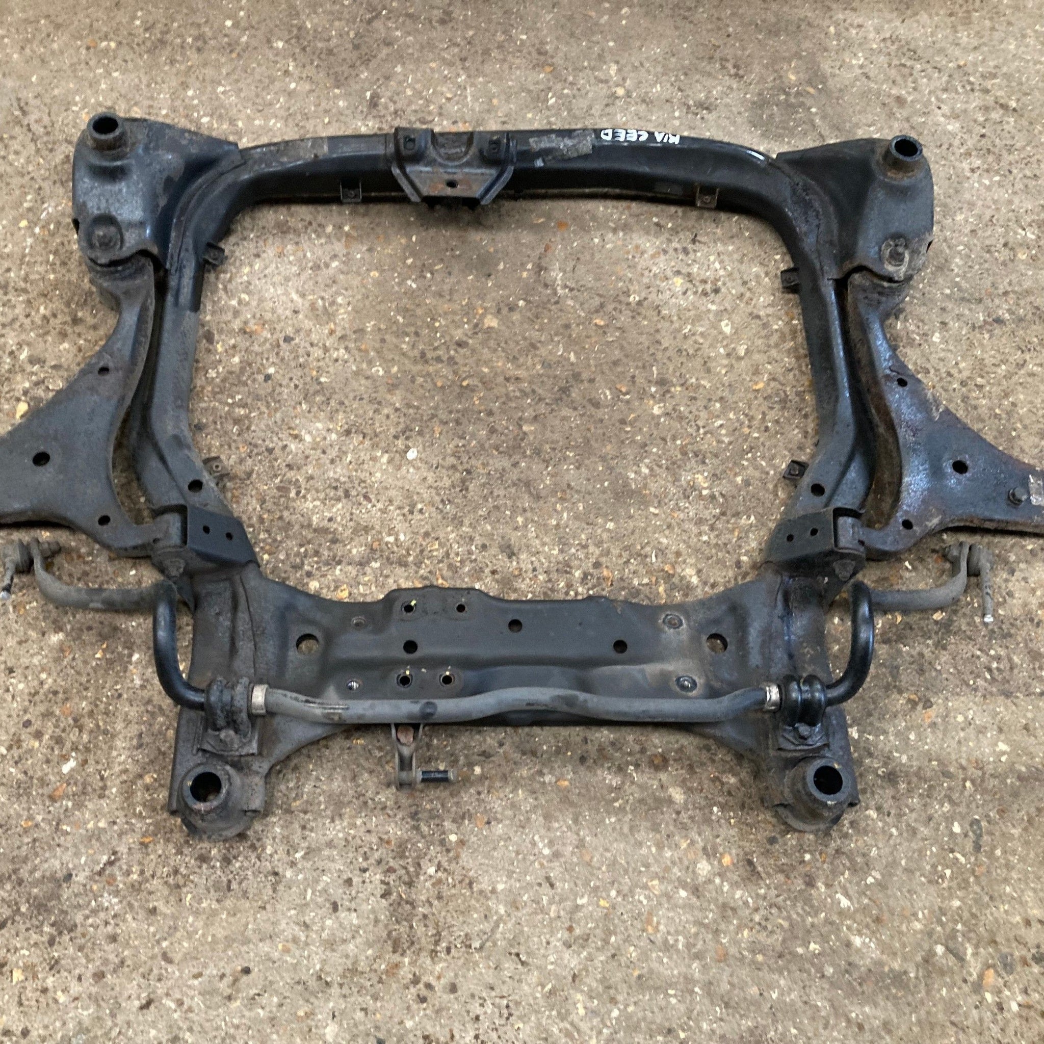 2010 KIA CEED 1.6 Front Subframe