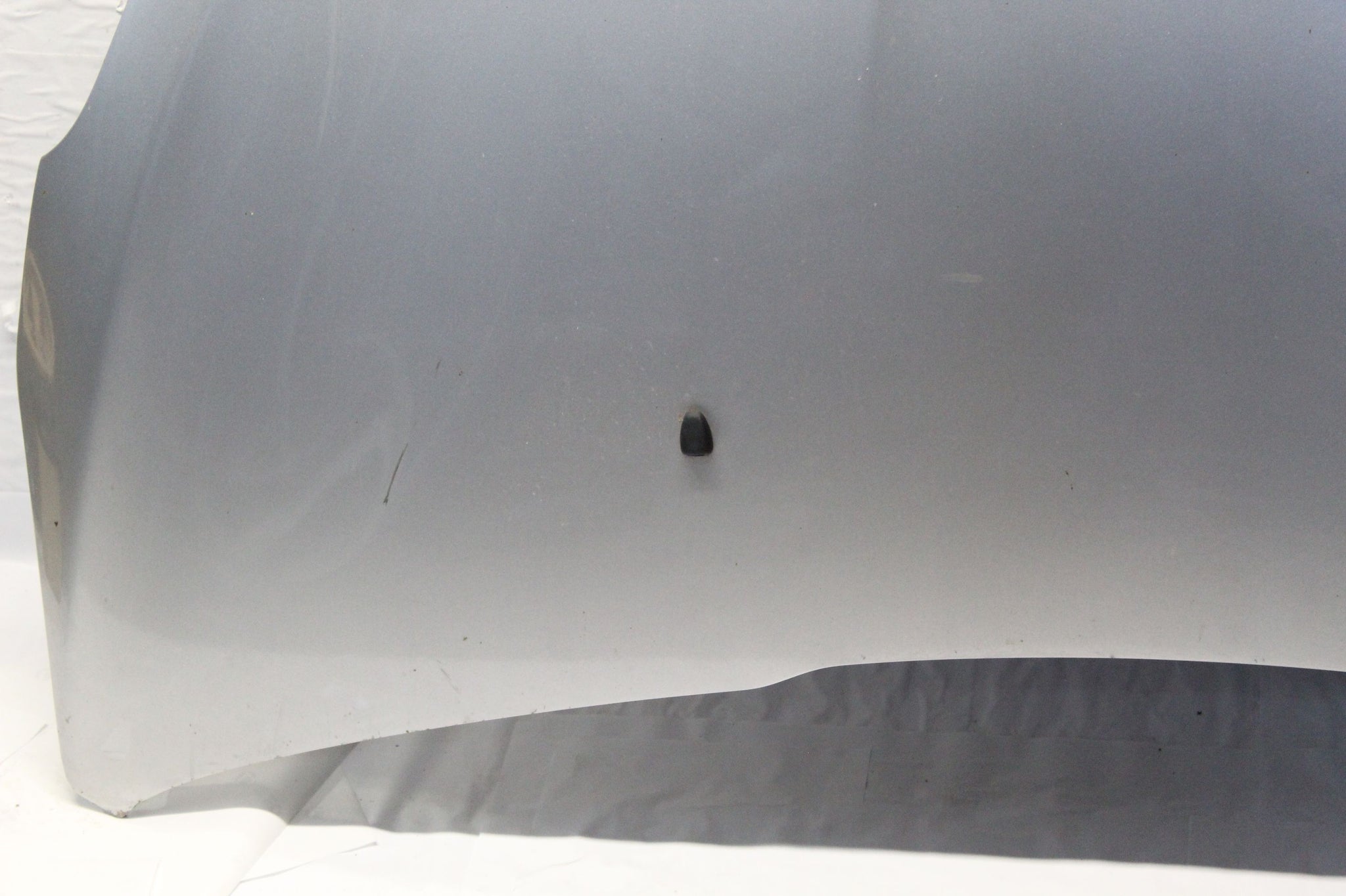 2013 PEUGEOT 208 BONNET