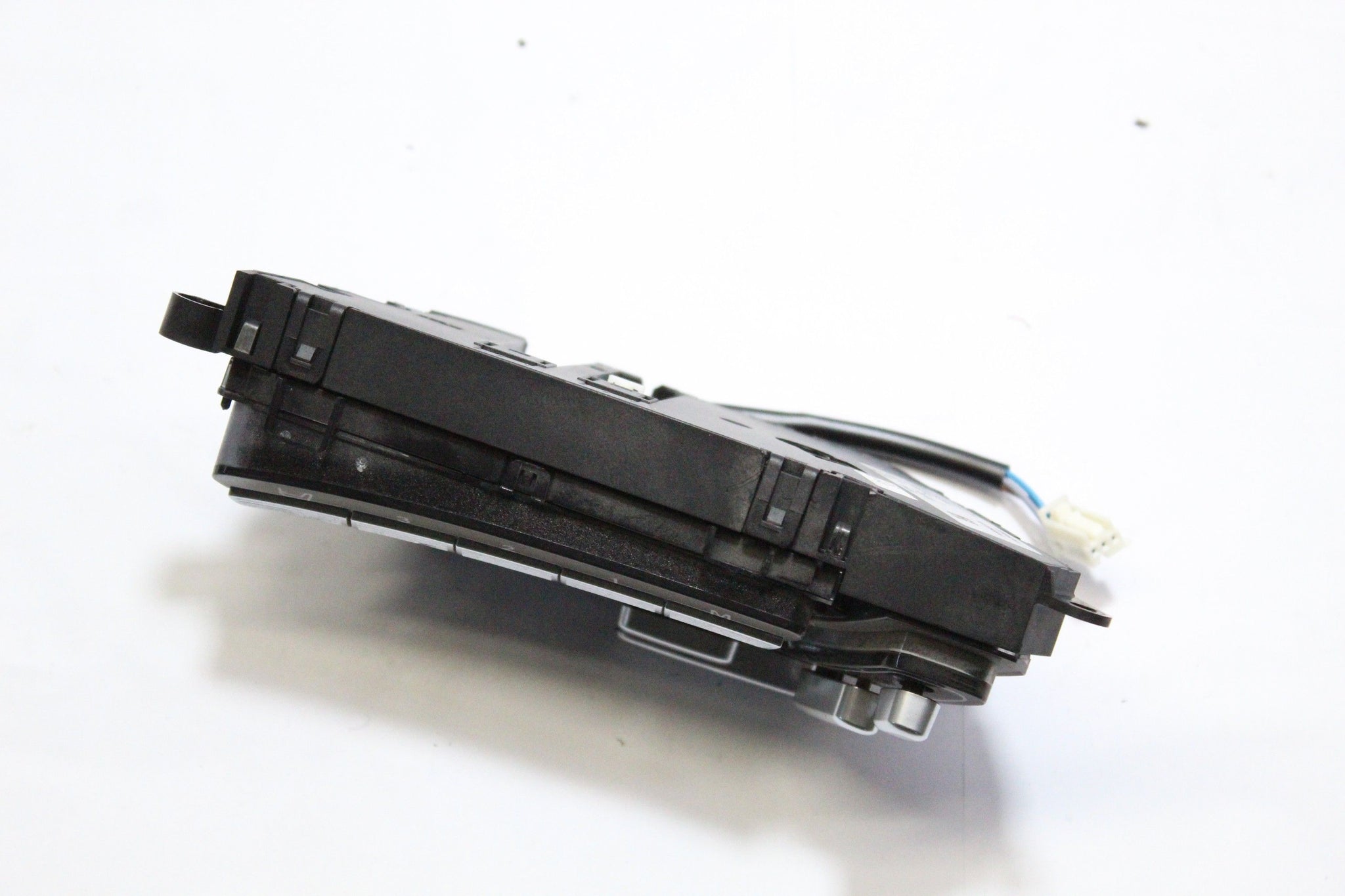 2009 MERCEDES S Class W221 Driver side Front Memory Seat Switch A2218702179