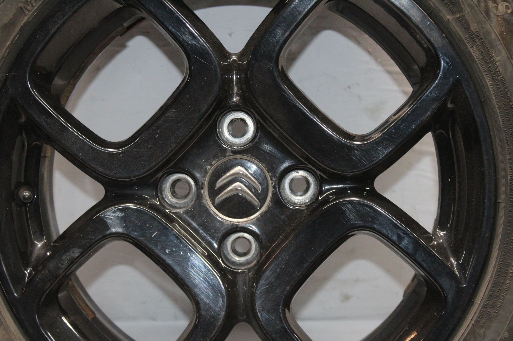 2018 CITROEN C4 CACTUS Alloy Wheel with Tyre 205 / 55 R16 5.59MM