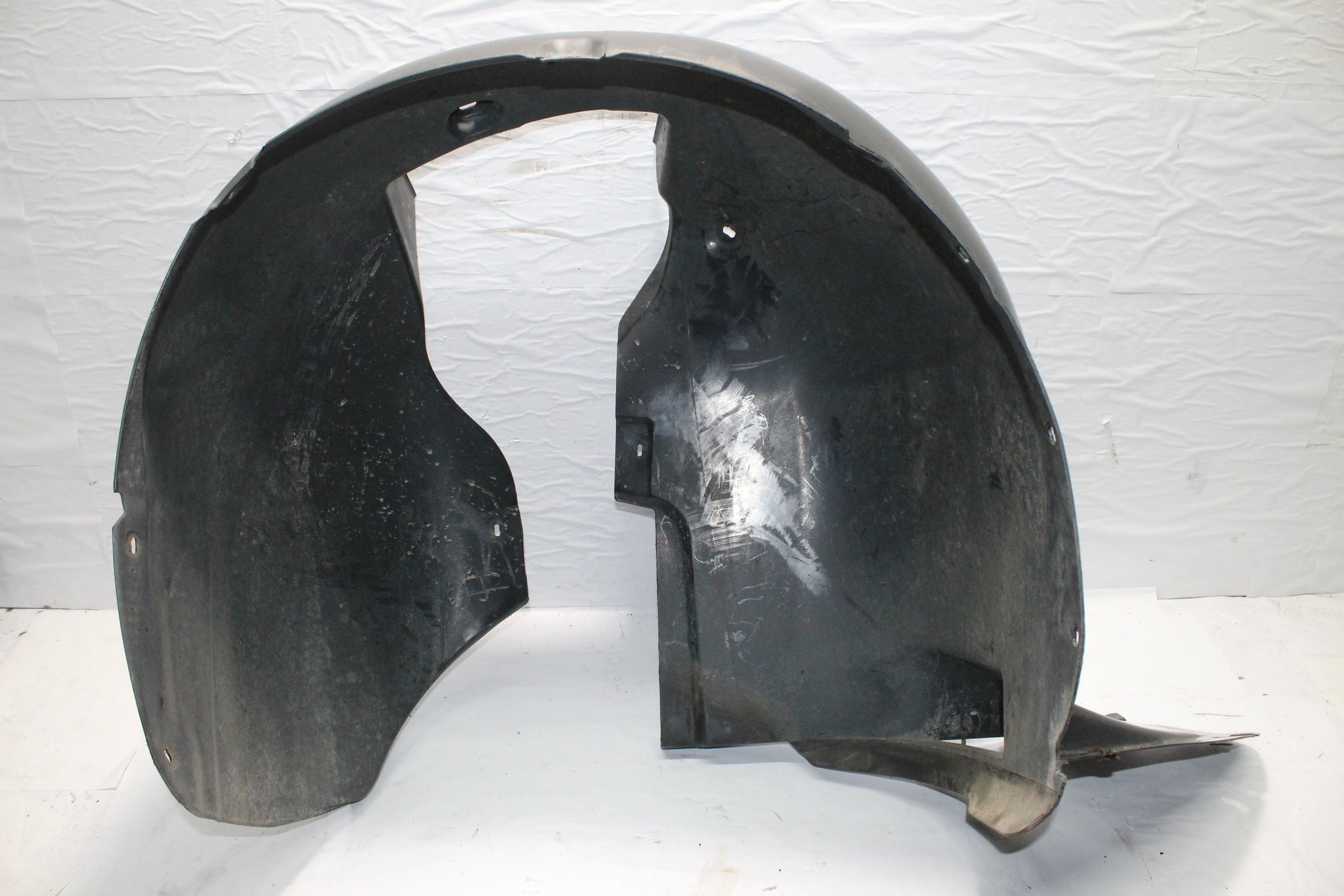 2013 SKODA SUPERB Right side Front Splash Guard 3T0809962