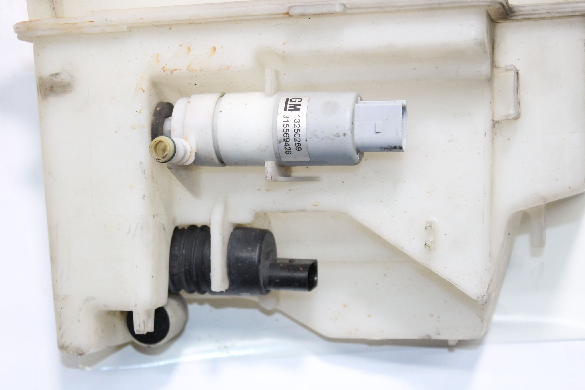 2014 VAUXHALL MOKKA Windscreen Washer Bottle Pump 13250289