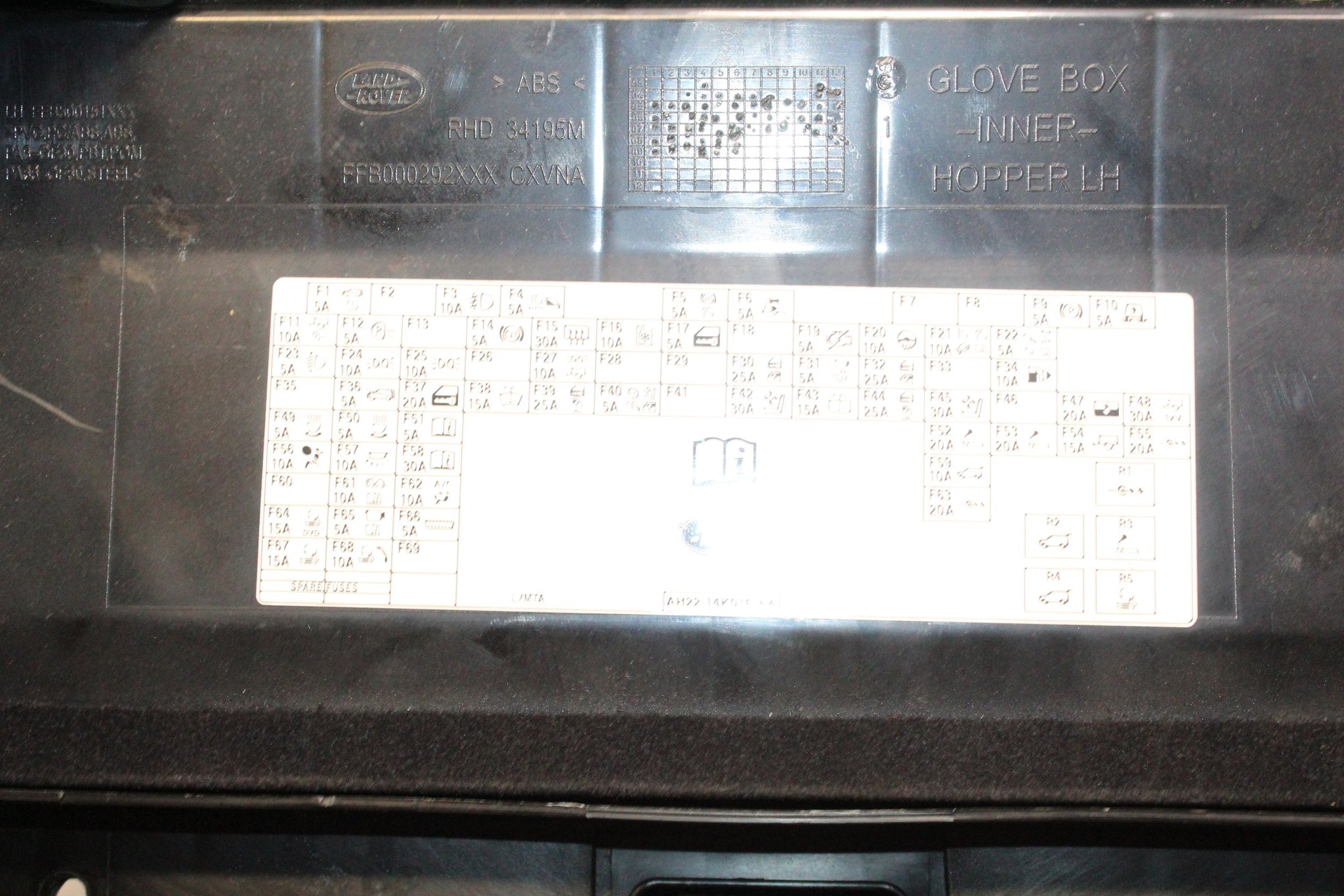 2009 LAND ROVER DISCOVERY 4 Glove Box AH22-14K016-AA