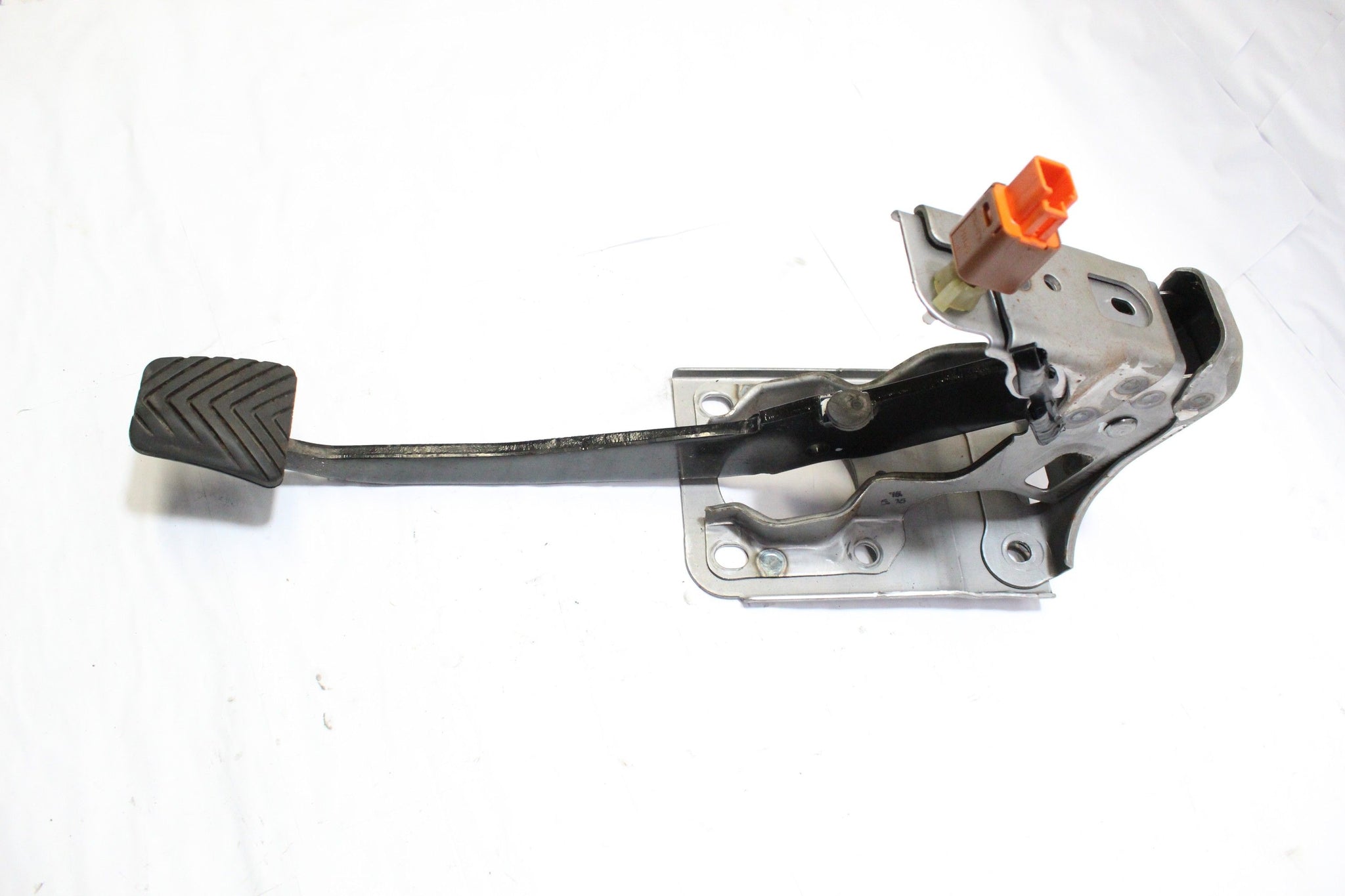 2015 MITSUBISHI ASX 1.6 Brake Pedal