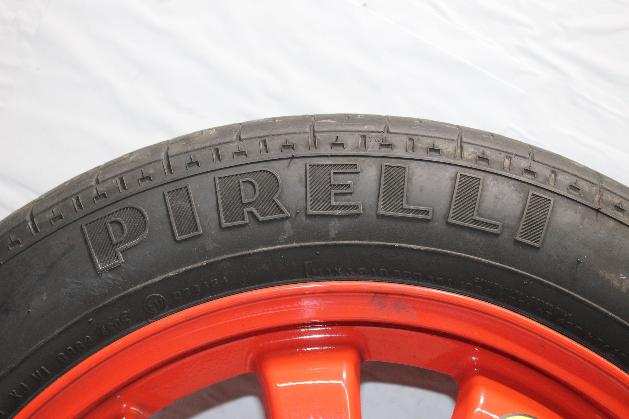 2007 JAGUAR XKR X150 Spare Wheel Tyre 135 / 80 R18