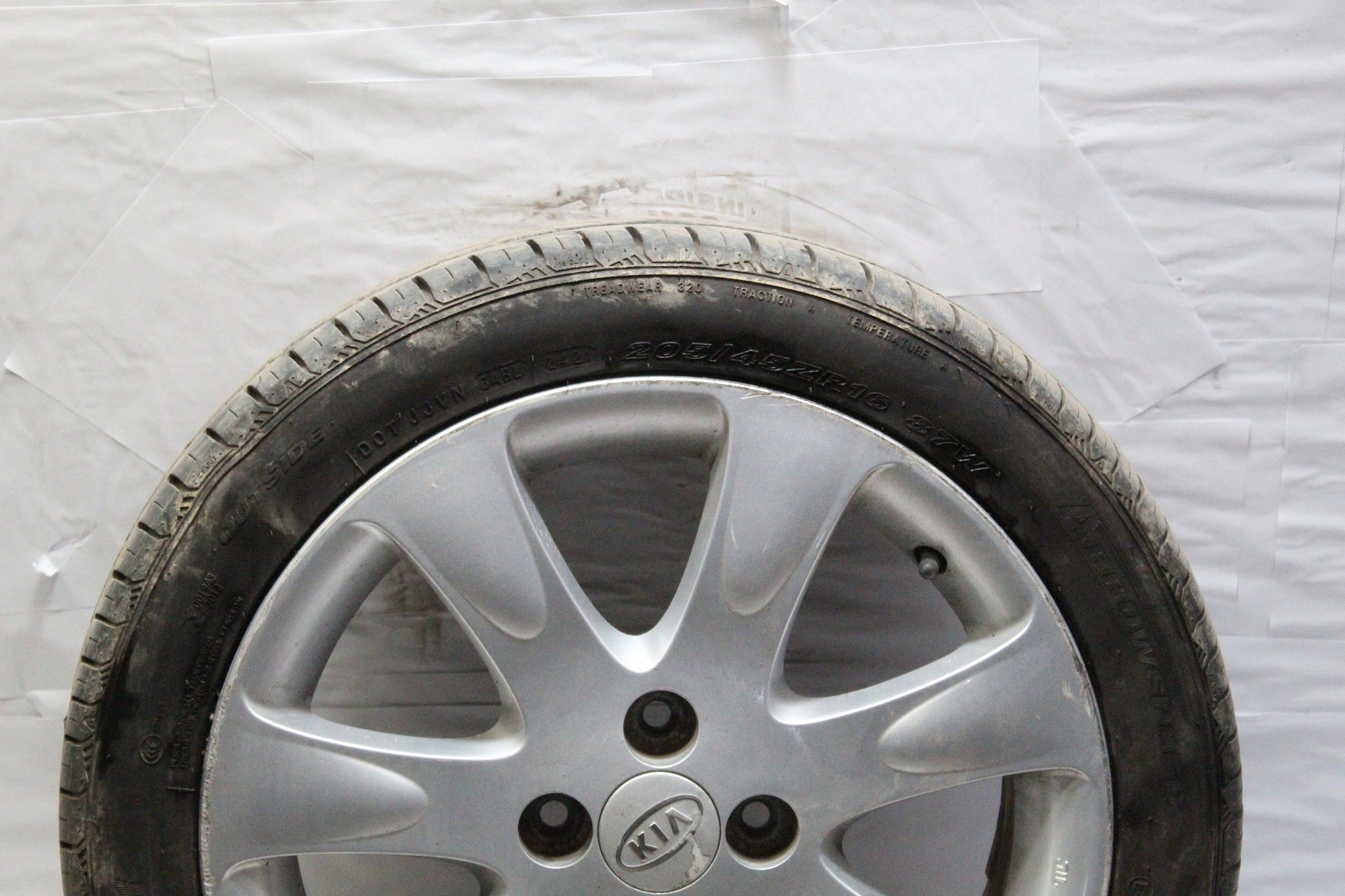 2009 KIA RIO Alloy Wheel with Tyre 205/45 R16 7.2MM