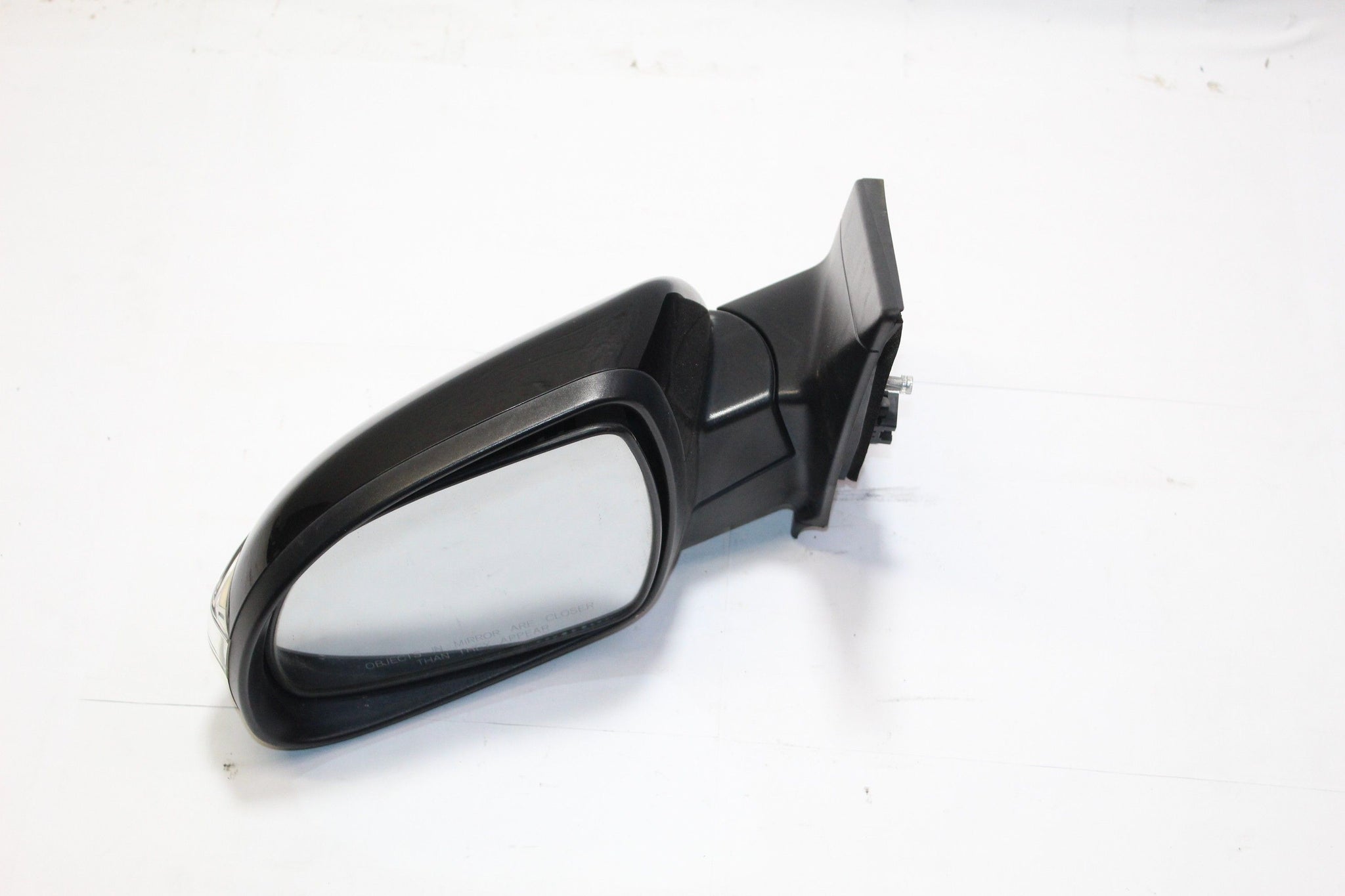 2013 Ssanyong Korando left side wing mirror