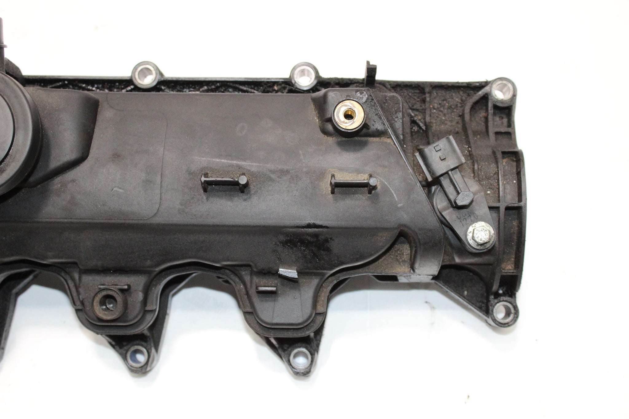 2014 RENAULT CLIO MK4 1.5 Diesel Rocker Valve Cover 8200629199