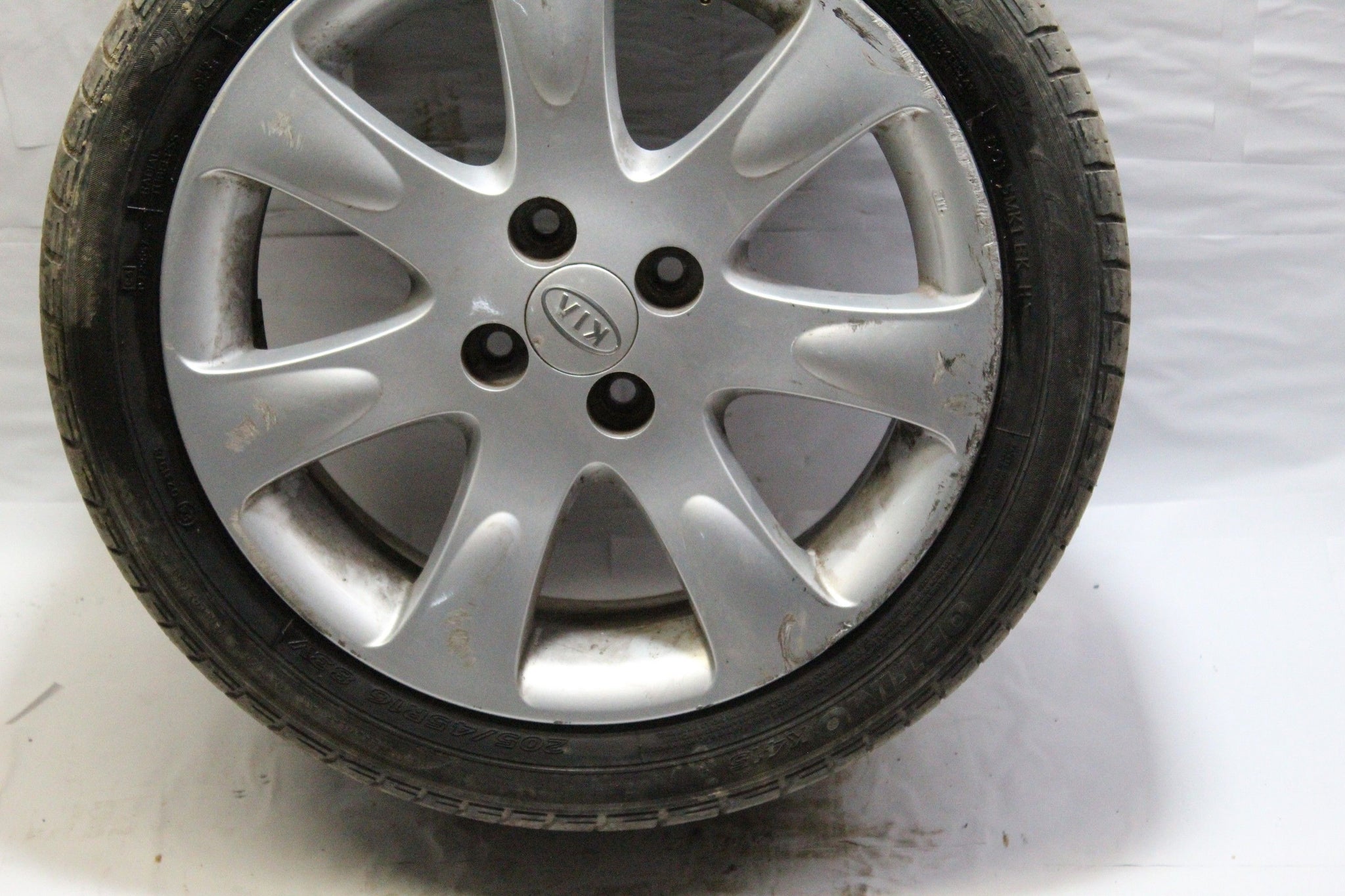 2009 KIA RIO Alloy Wheel with Tyre 205/45 R16 4.6MM