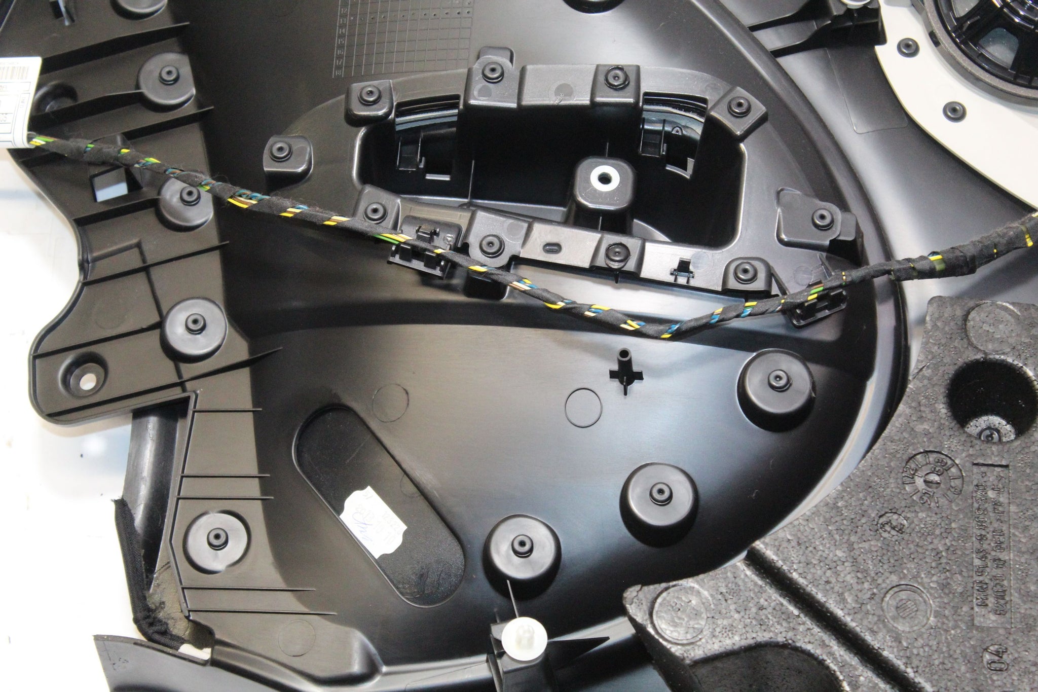 2014 MINI PACEMAN R61 Right side Rear Quarter Panel Card