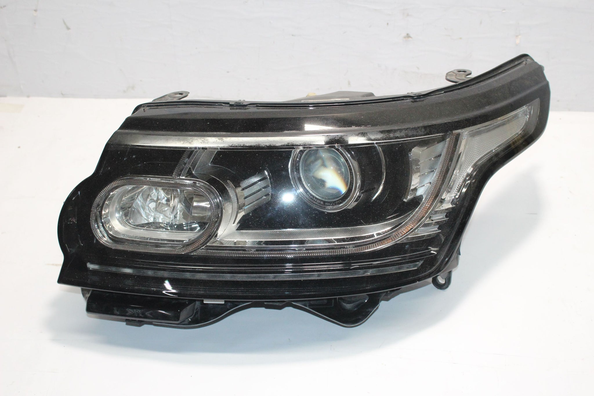 2014 RANGE ROVER VOGUE L405 Left side XENON Headlight CK52-13W030-JA