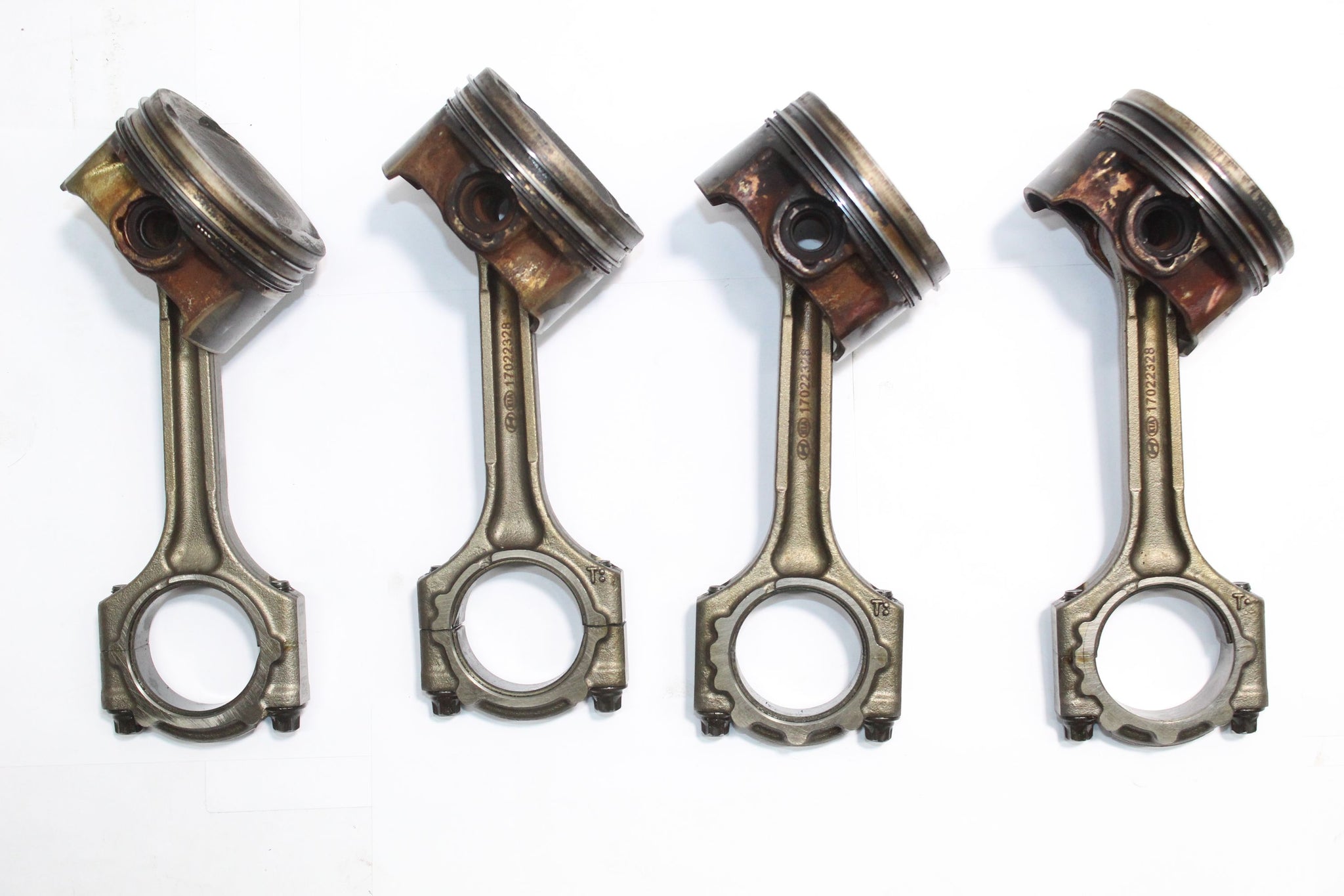2017 HYUNDAI I30 MK3 1.4 Petrol G4LD Piston with CONROD 17022328 set of 4