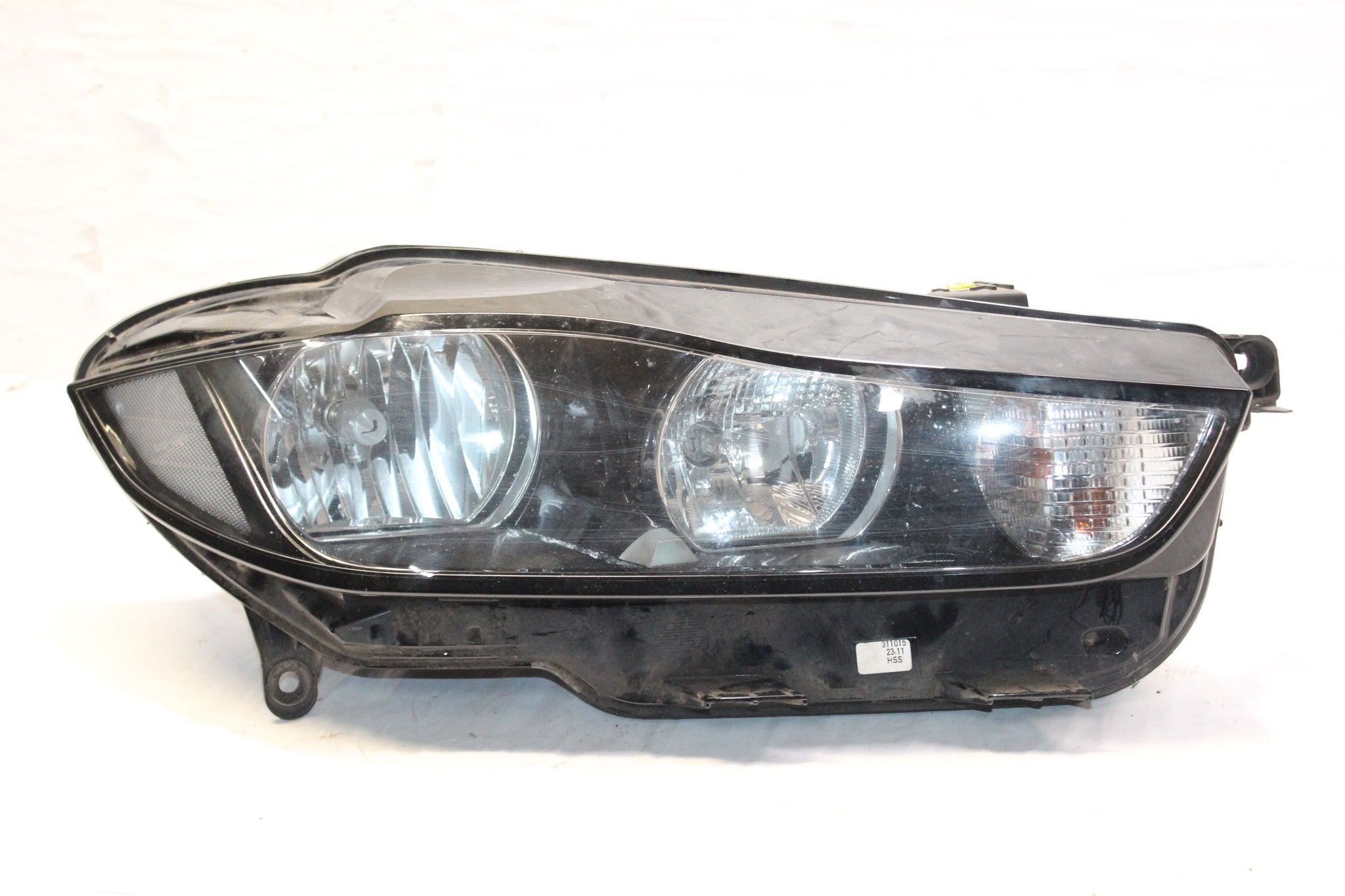 2015 JAGUAR XE Right side Front Headlight GX73-13W029-GD