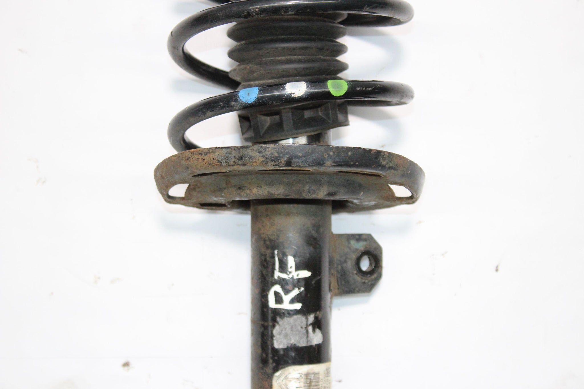 2018 CITROEN C3 MK3 1.2 Right side Front Suspension Leg 9811371180