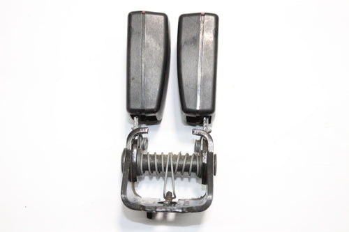 2012 BMW X3 F25 SEAT BELT BUCKLE REAR CENTRE MIDDLE 7235456