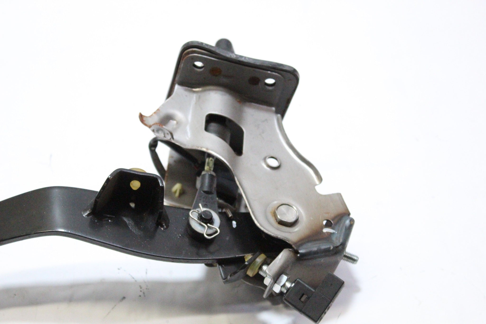 2014 KIA SPORTAGE 1.6 Clutch Pedal