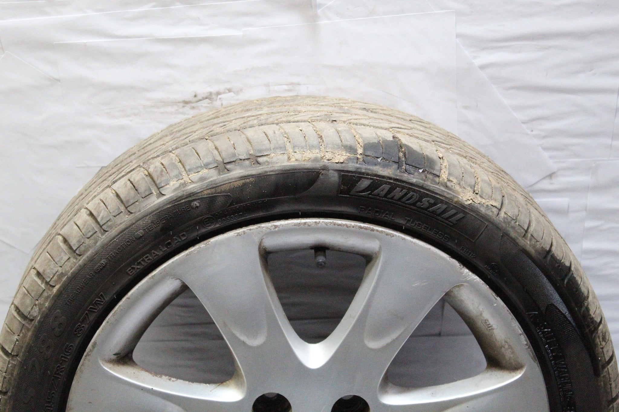 2009 KIA RIO Alloy Wheel with Tyre 205/45 R16 6.6MM